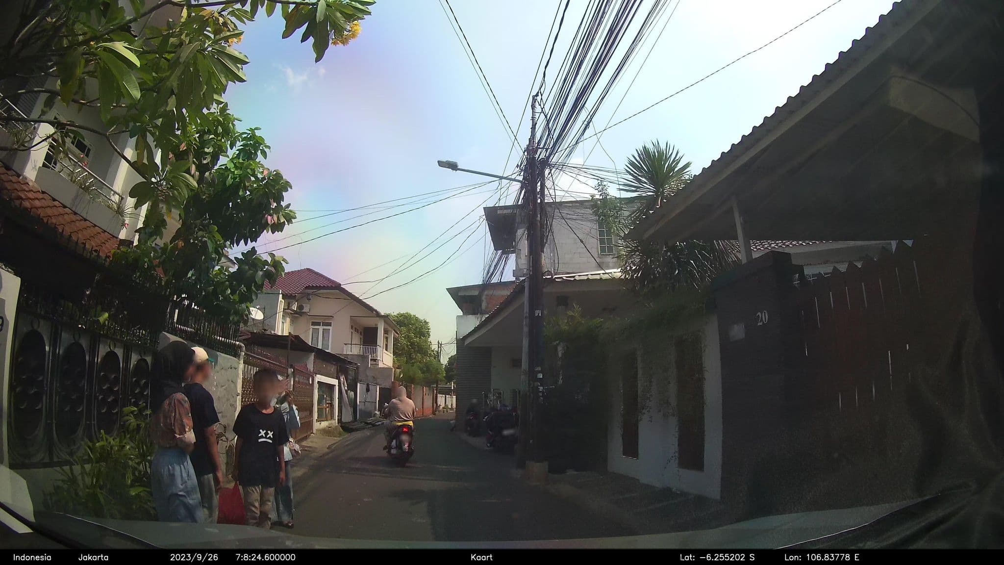 Street view near Hotel Setiabudhi Indah, Jakarta — © kaart5 (CC BY-SA · Mapillary)