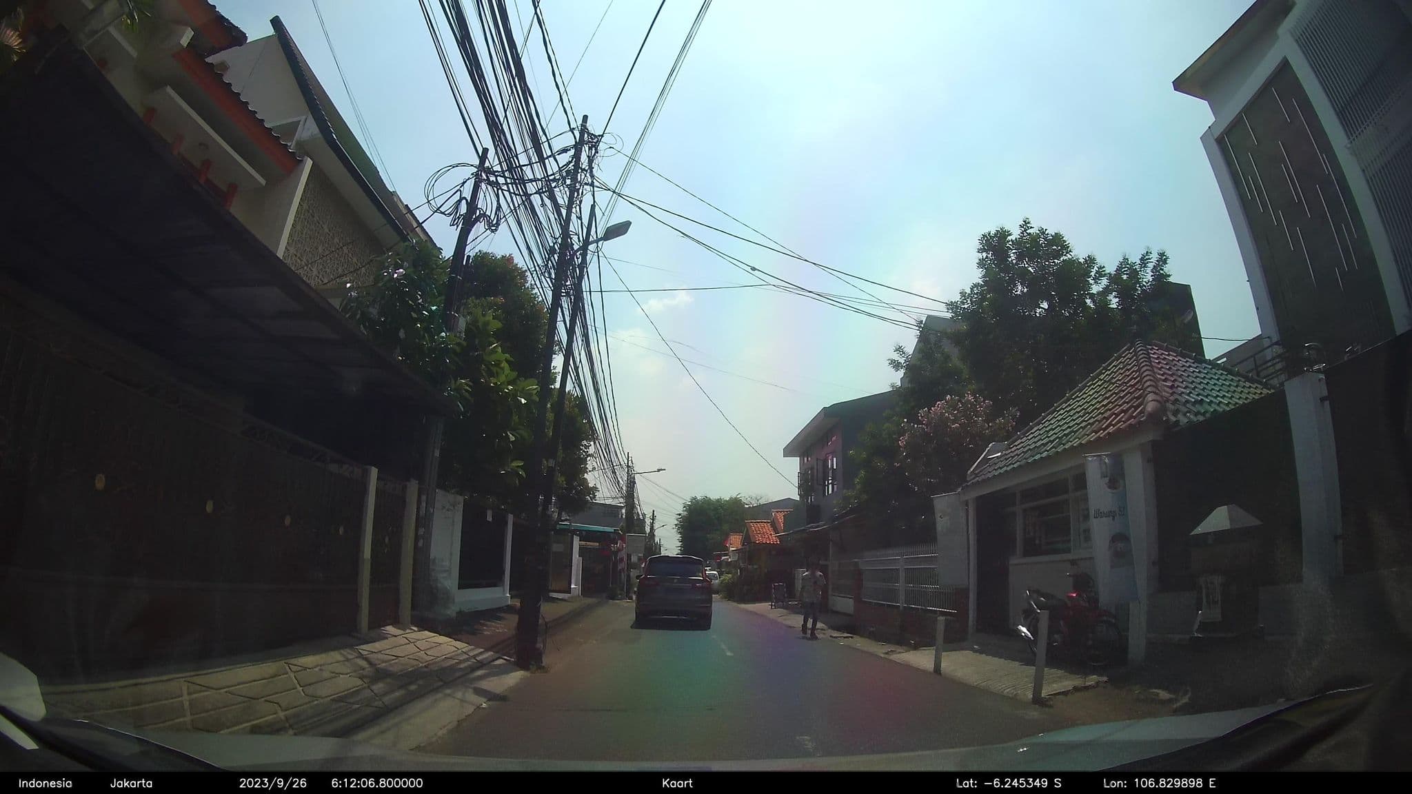 Street view near Loeweh Kost (No. 54), Jakarta — © kaart5 (CC BY-SA · Mapillary)