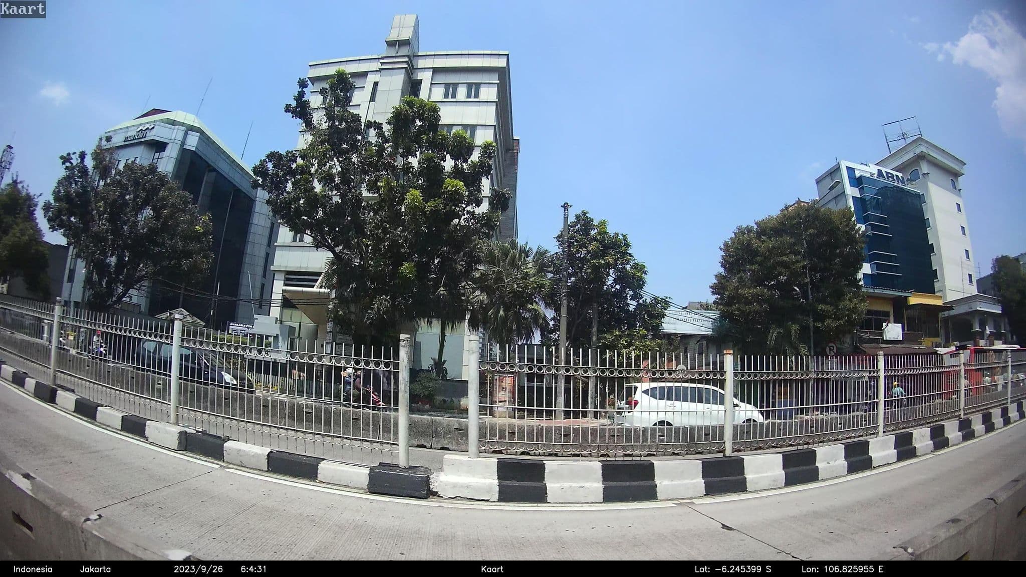 Street view near Hotel Lumire room 1112, Jakarta — © kaart_2 (CC BY-SA · Mapillary)