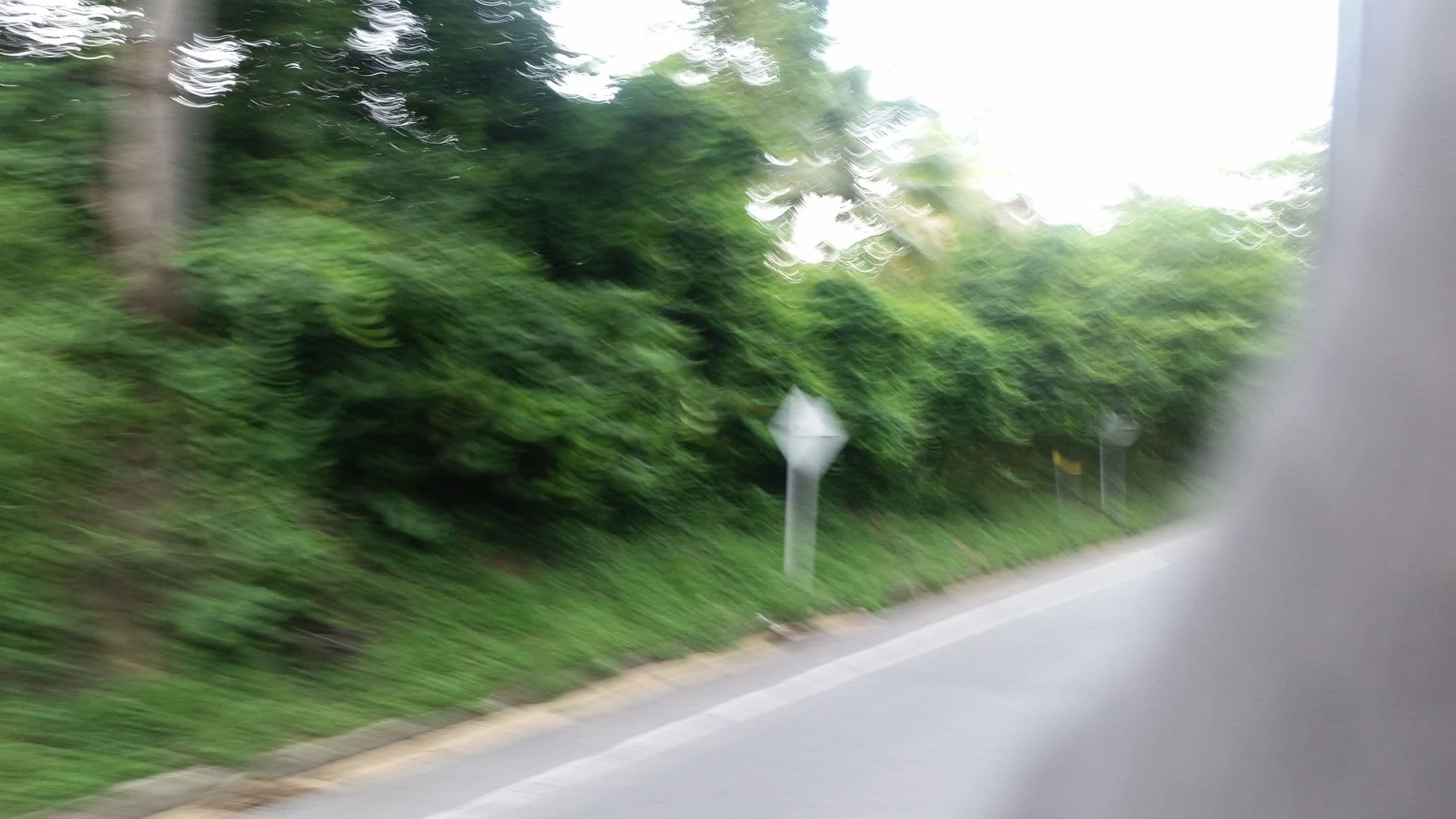 Street view near Hotel Senda Villas Kokkos, Santa Marta