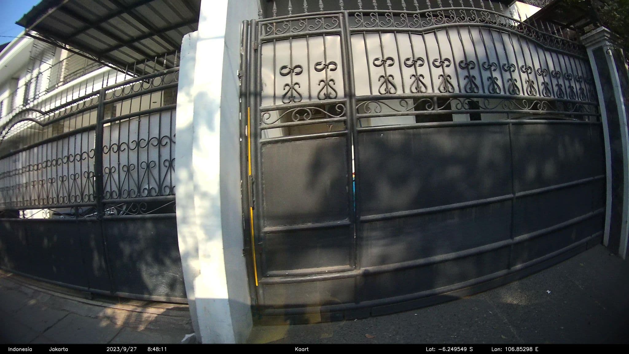 Street view near RedDoorz, Jakarta — © kaart_2 (CC BY-SA · Mapillary)