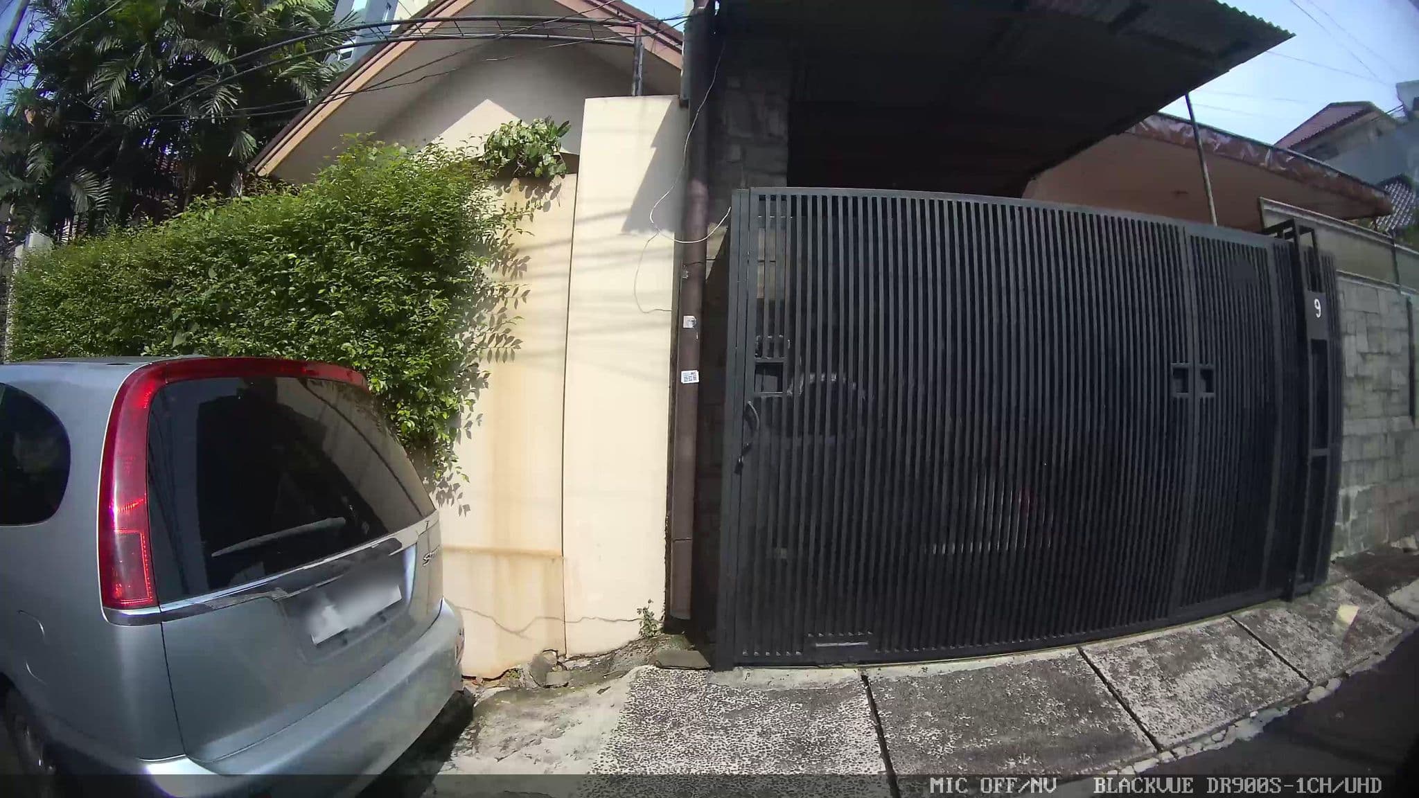 Street view near Sofyan Hotel-Meeting Rasamala B, Jakarta — © Kaart---LEFT (CC BY-SA · Mapillary)