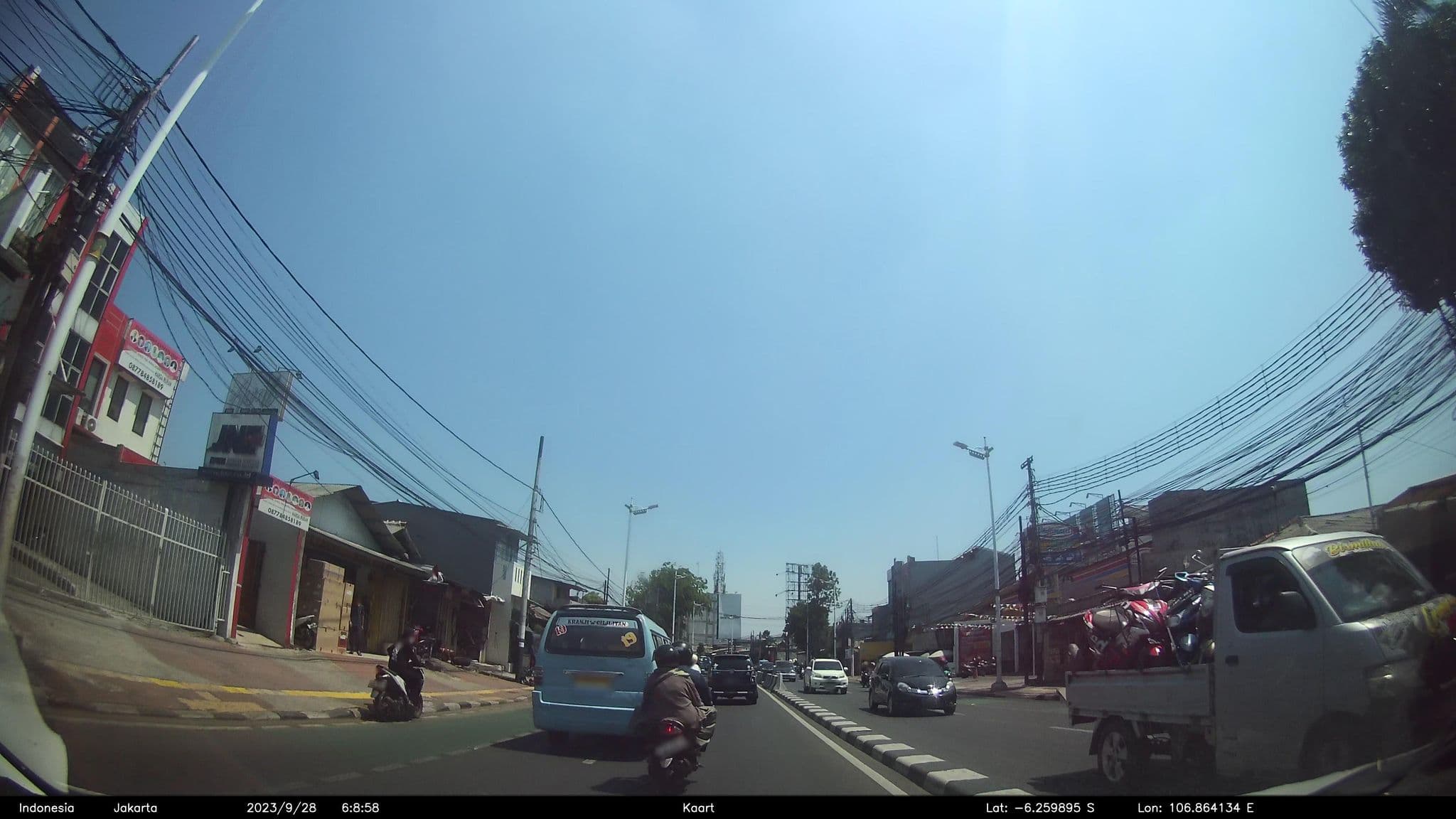 Street view near One Seven Five Seven, Jakarta — © kaart_2 (CC BY-SA · Mapillary)