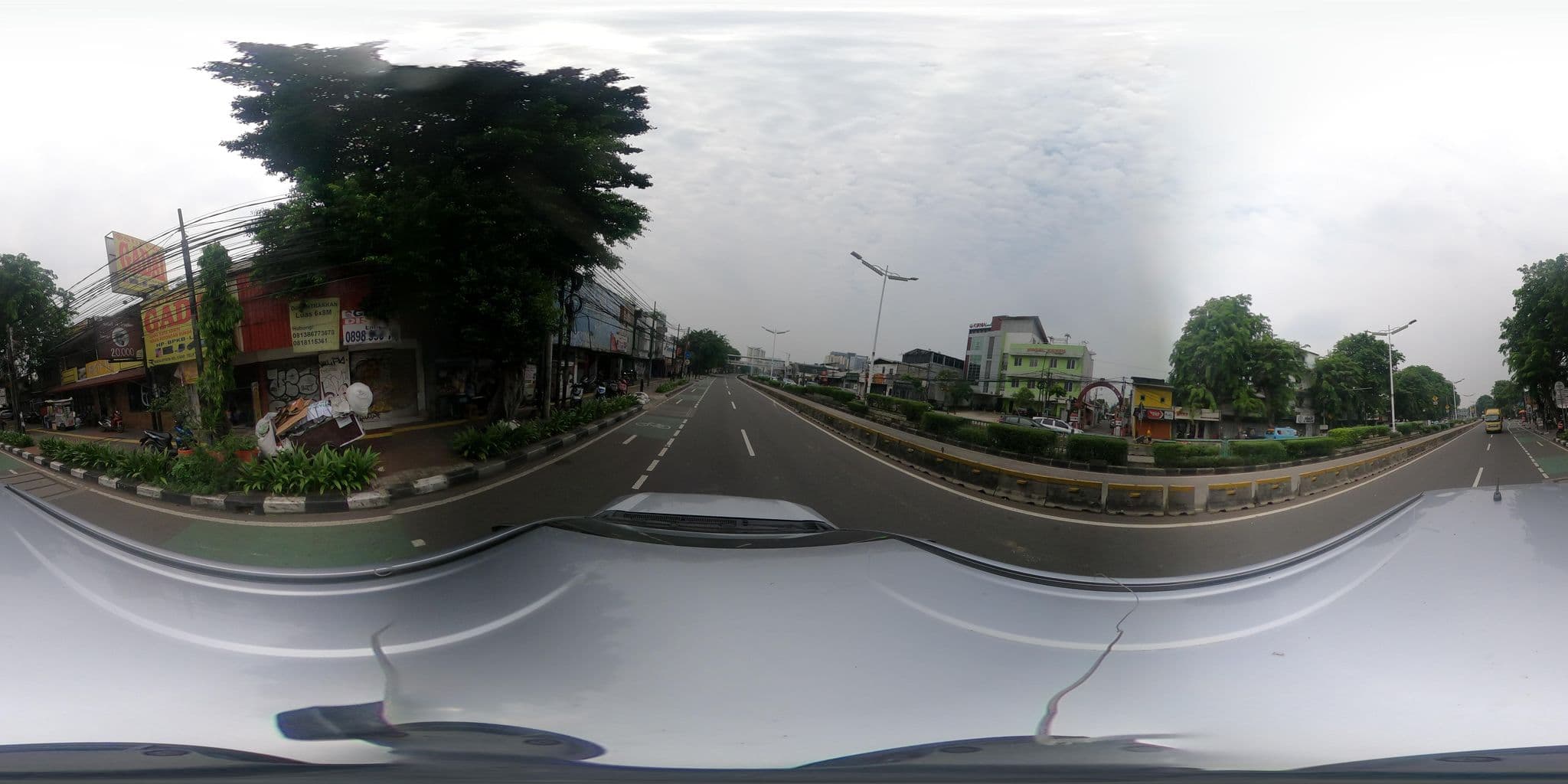Street view near Hotel Fiducia, Jakarta — © Kaart---360 (CC BY-SA · Mapillary)