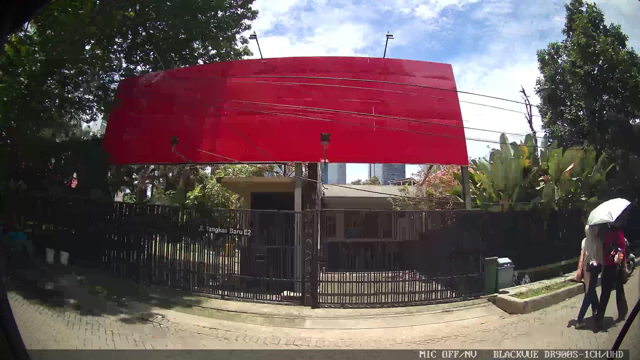 Street view near Hotel Bhirawa, Jakarta — © Kaart---RIGHT (CC BY-SA · Mapillary)
