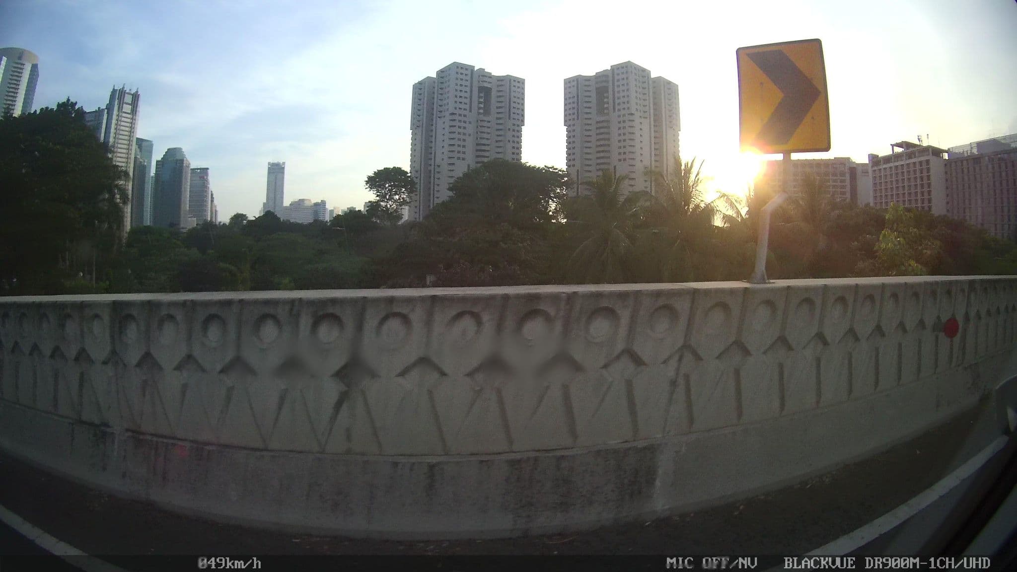 Street view near The Sultan Hotel - Libra Ballroom, Jakarta — © kaart_2 (CC BY-SA · Mapillary)