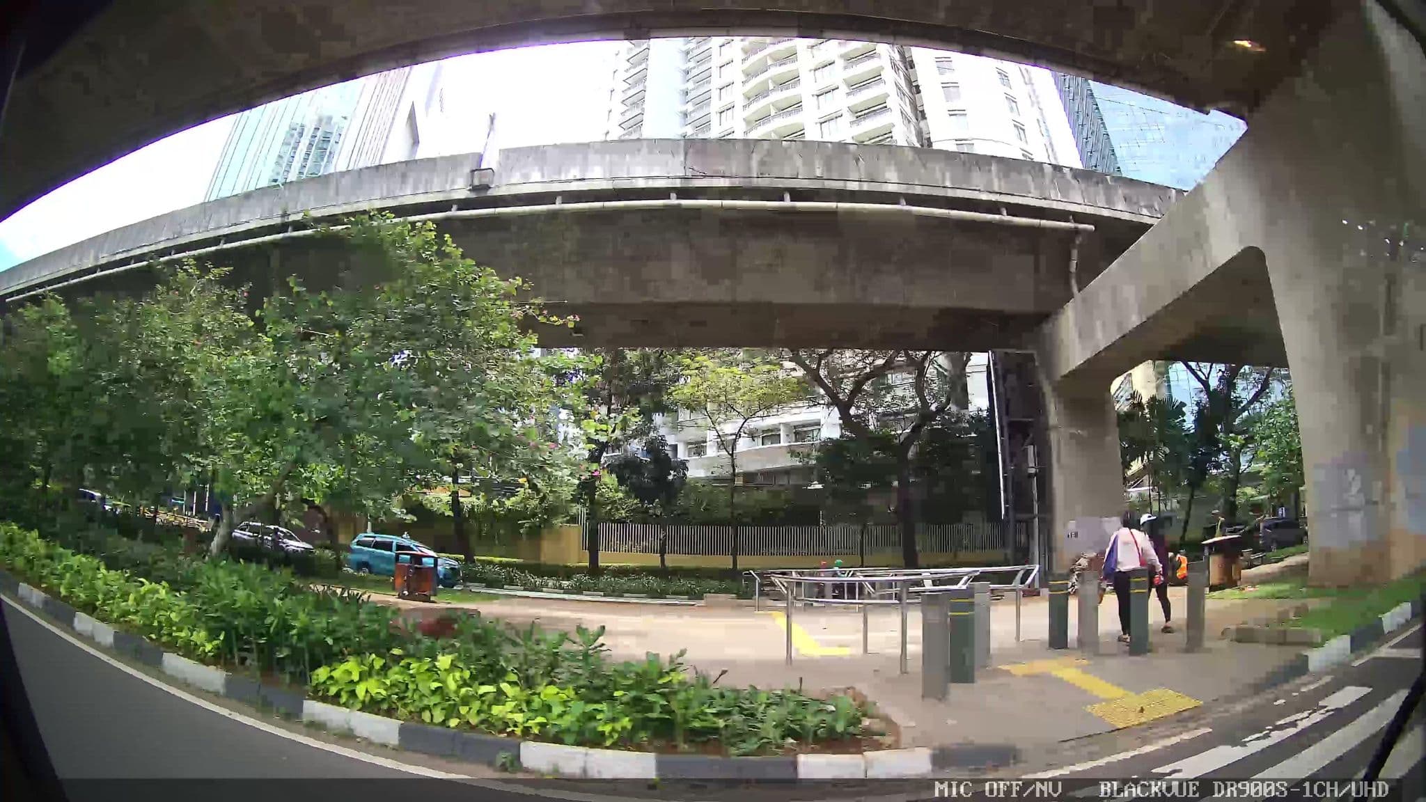 Street view near Hotel Ambassador, Jakarta — © Kaart---RIGHT (CC BY-SA · Mapillary)
