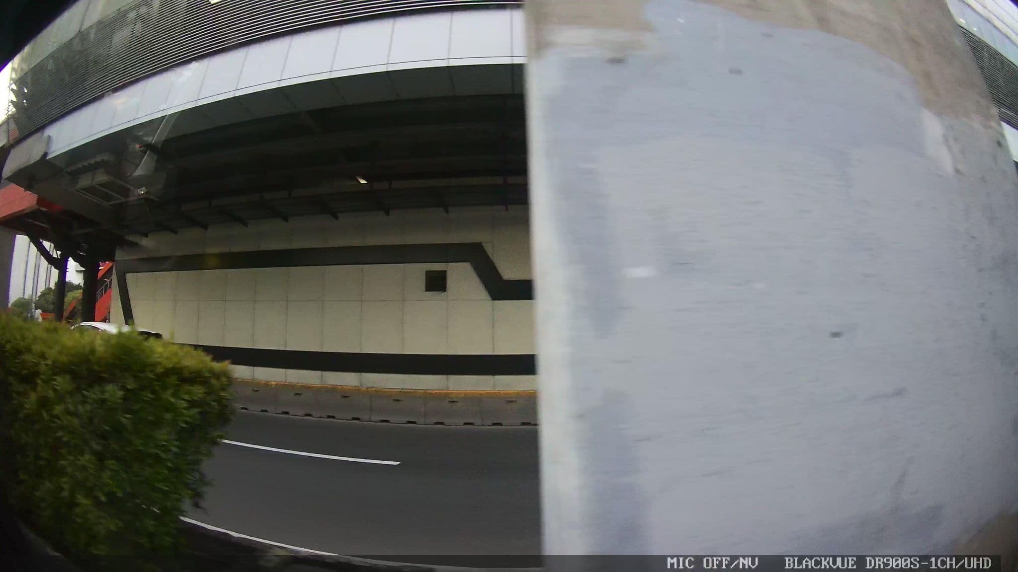 Street view near Santika Dyandra, Jakarta — © Kaart---RIGHT (CC BY-SA · Mapillary)