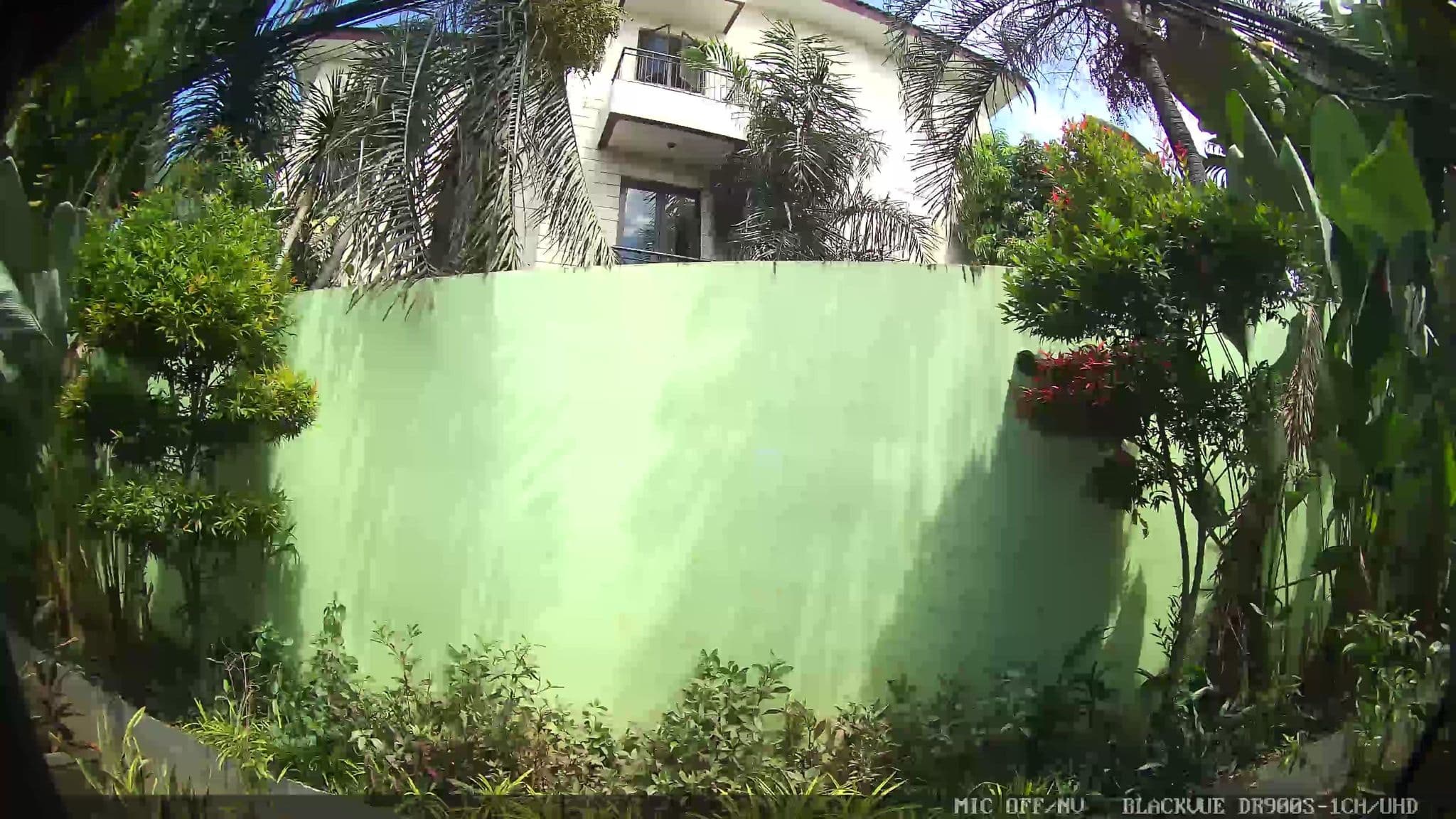Street view near Kost 62, Jakarta — © Kaart---RIGHT (CC BY-SA · Mapillary)