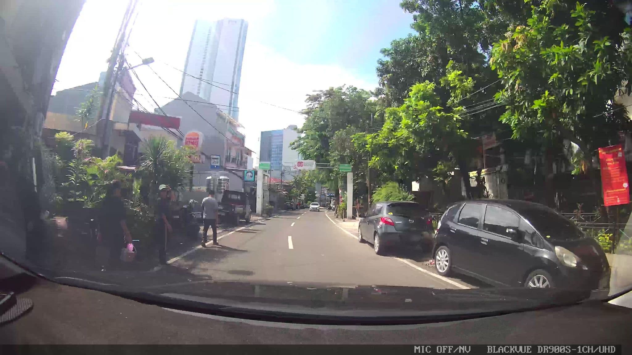 Street view near Grand Aston Cityhall, Jakarta — © Kaart---FRONT (CC BY-SA · Mapillary)