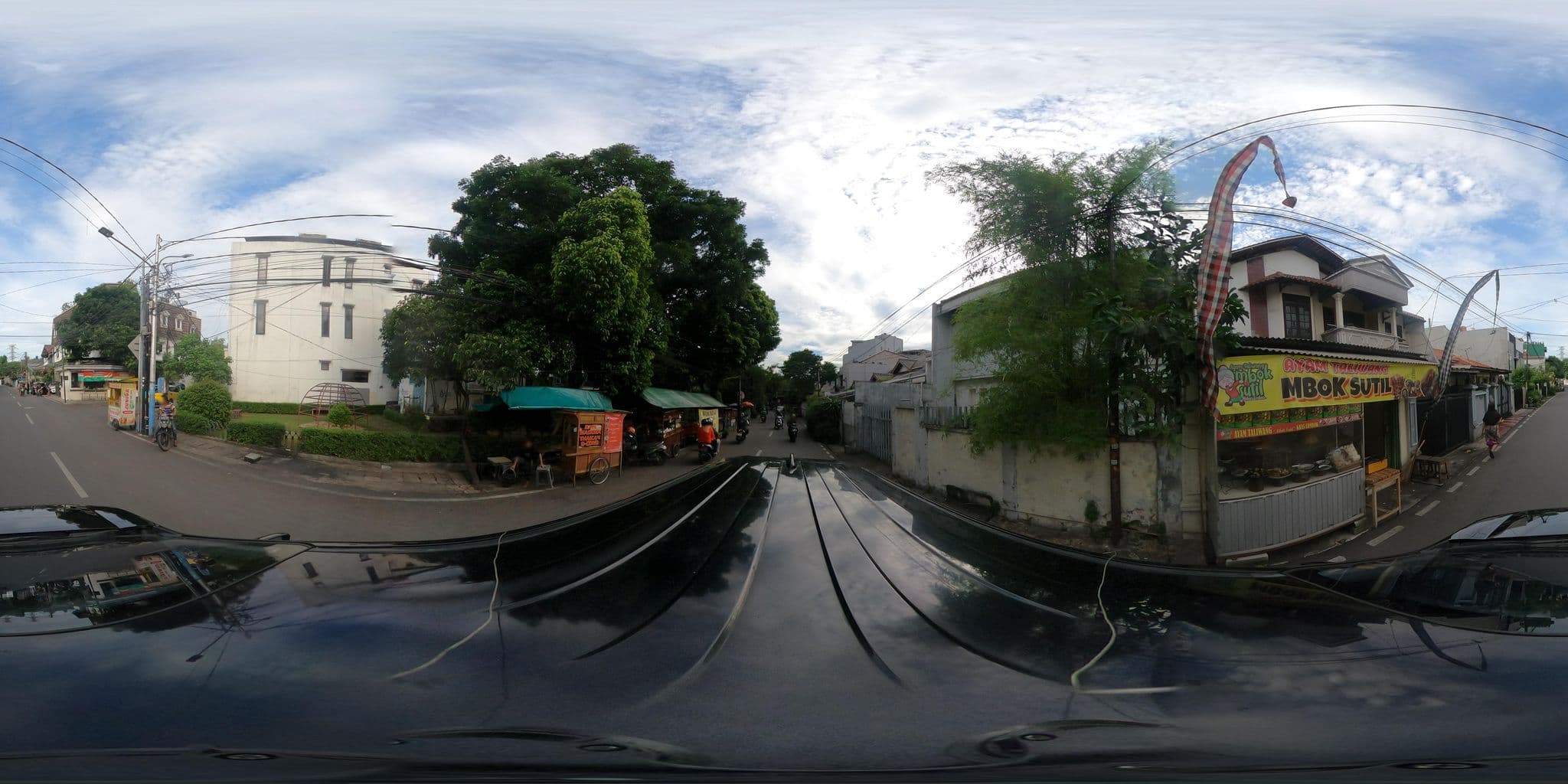 Street view near Kosan mas Elang, Jakarta — © Kaart---360 (CC BY-SA · Mapillary)