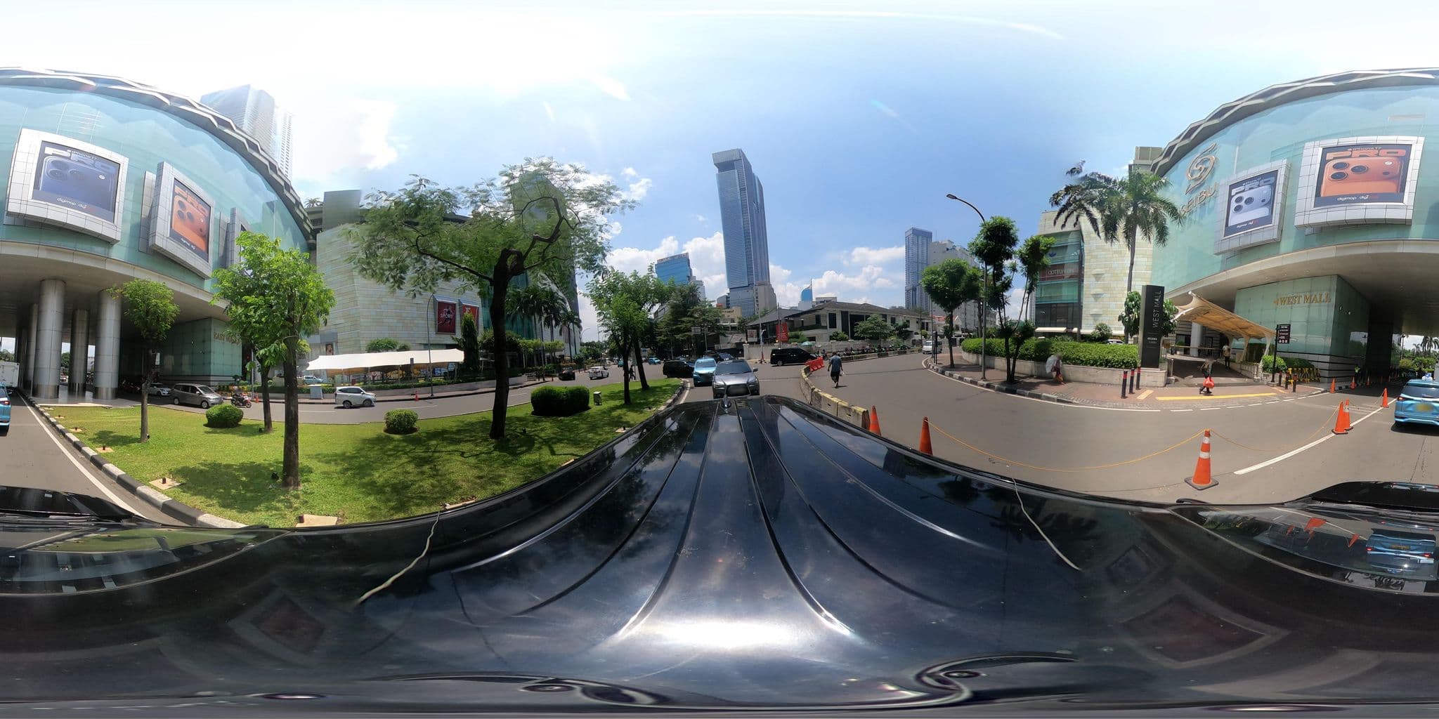 Street view near Shangri - La jakarta - Circle for Success, Jakarta — © Kaart---360 (CC BY-SA · Mapillary)