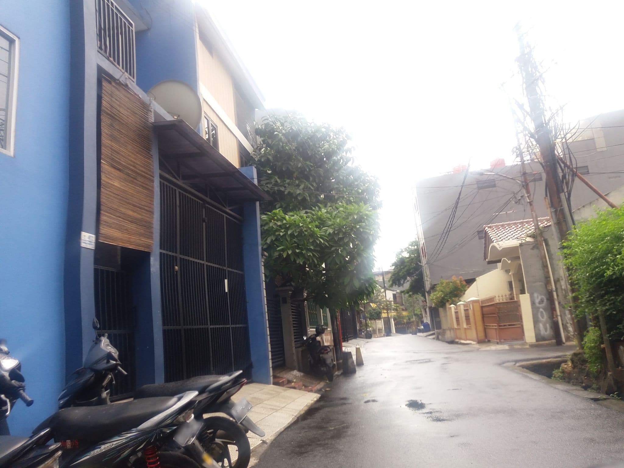 Street view near Nostoi, Jakarta — © derry (CC BY-SA · Mapillary)