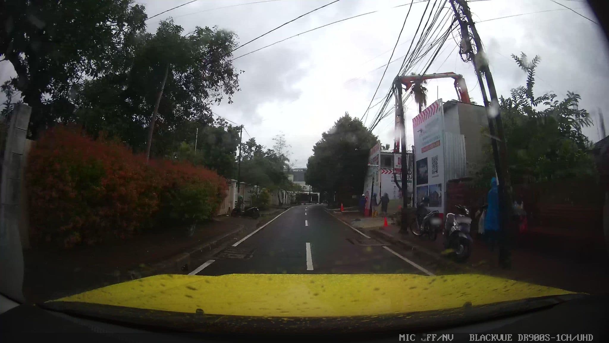 Street view near Kamaya Resort, Jakarta — © Kaart---FRONT (CC BY-SA · Mapillary)