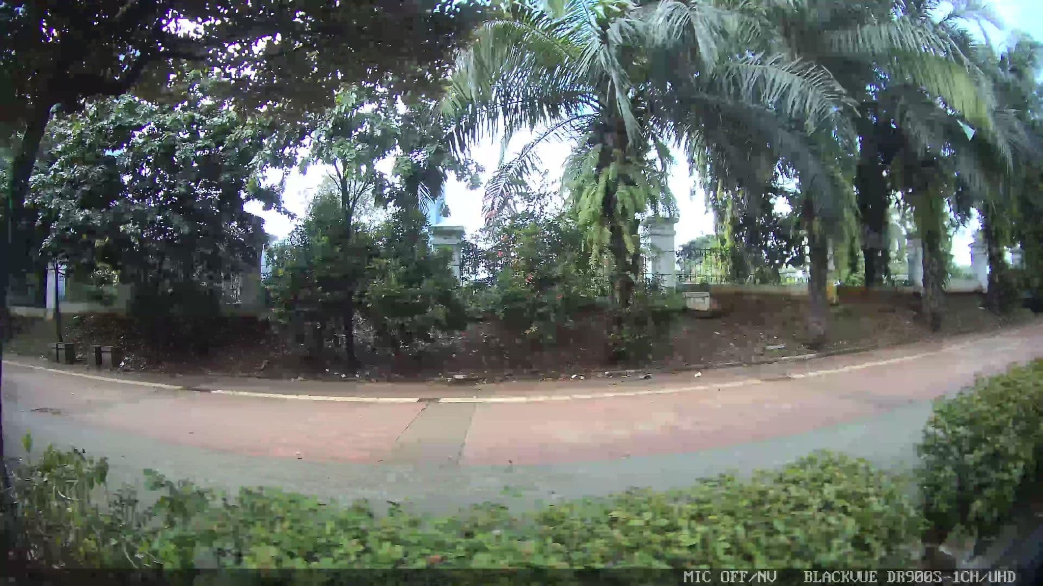 Street view near Luwansa Hotel, Jakarta — © Kaart---LEFT (CC BY-SA · Mapillary)