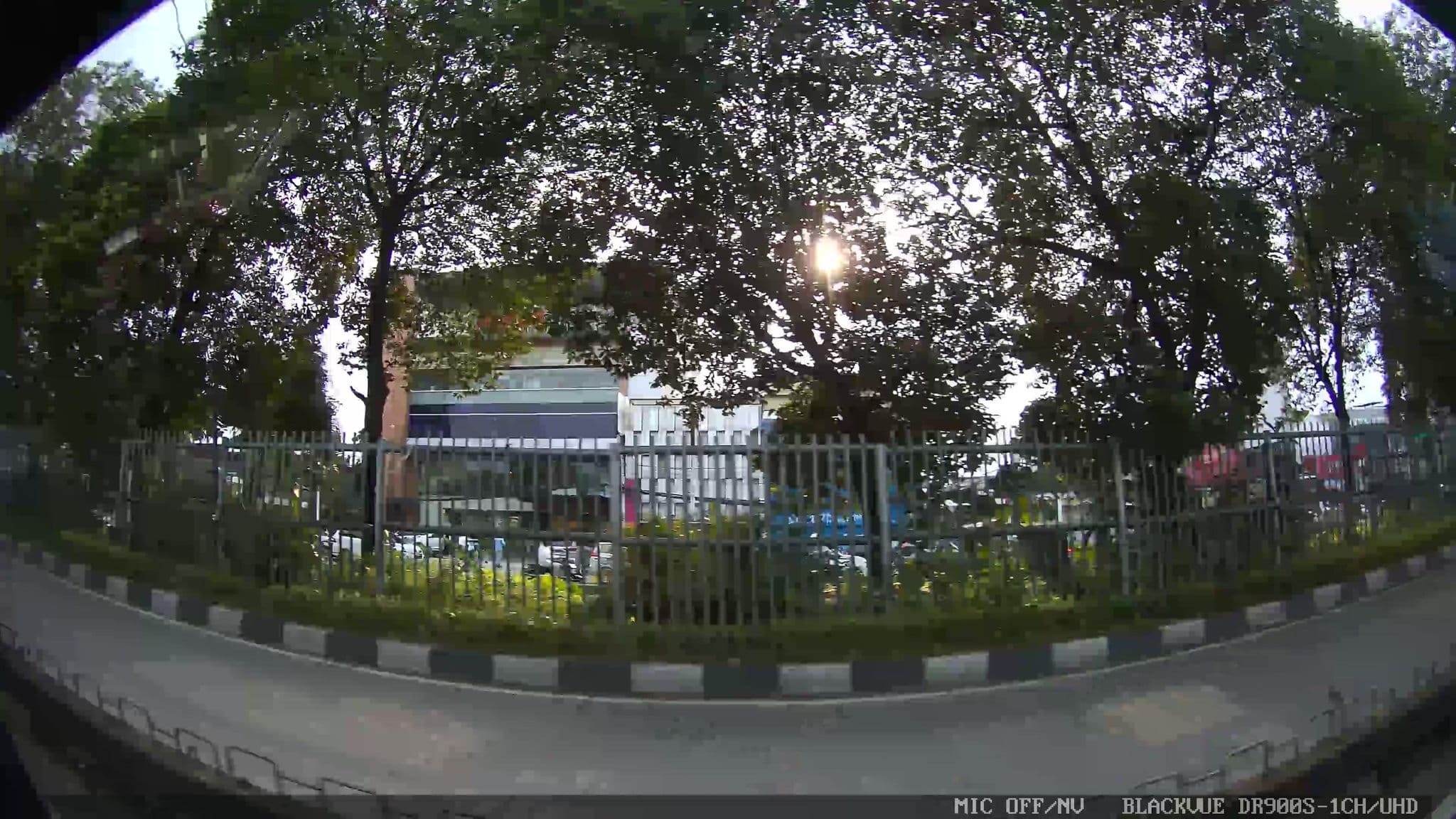 Street view near Hotel Mega Matra Matraman, Jakarta — © Kaart---RIGHT (CC BY-SA · Mapillary)