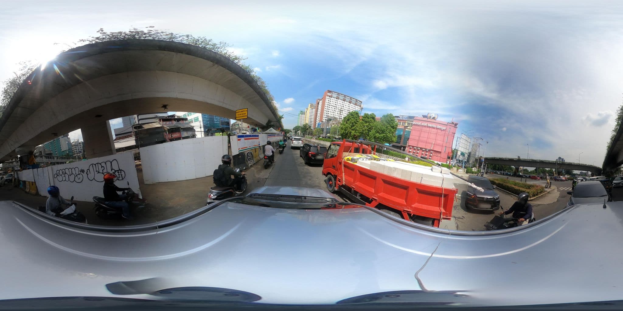 Street view near Ramada plaza suwon, Jakarta — © Kaart---360 (CC BY-SA · Mapillary)