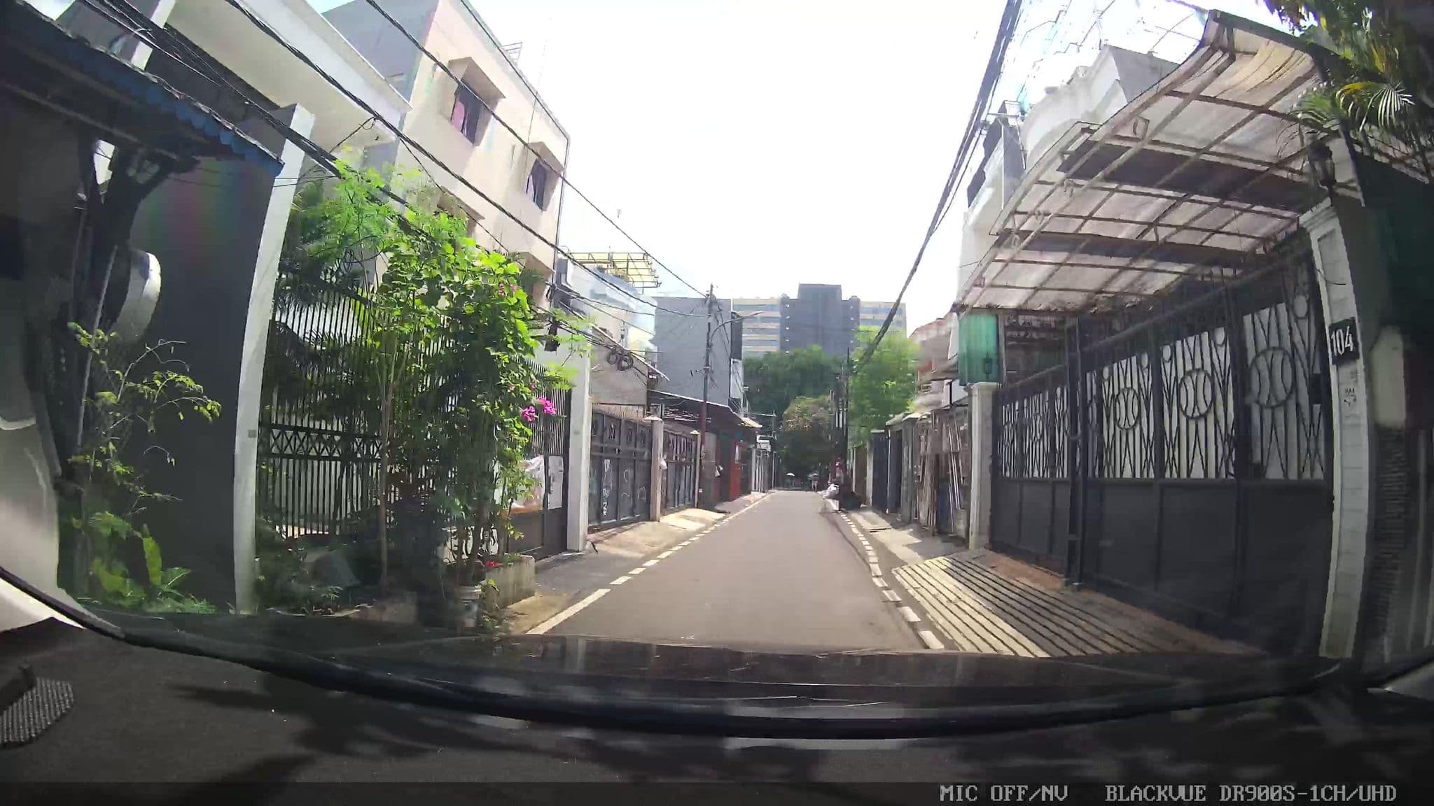 Street view near kostel Mentari B, Jakarta — © Kaart---FRONT (CC BY-SA · Mapillary)