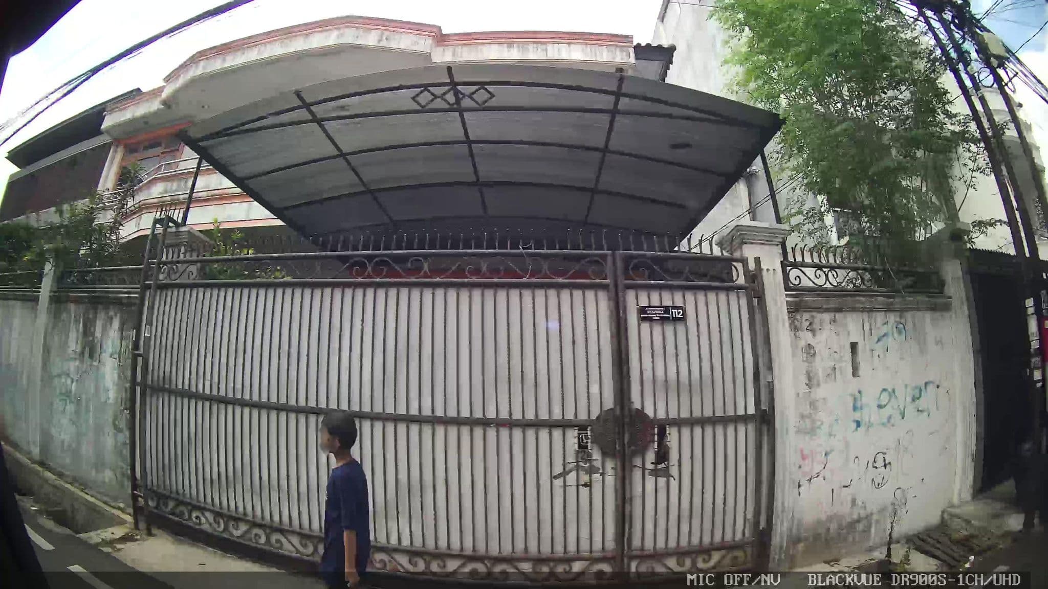 Street view near Cool Living, Jakarta — © Kaart---RIGHT (CC BY-SA · Mapillary)