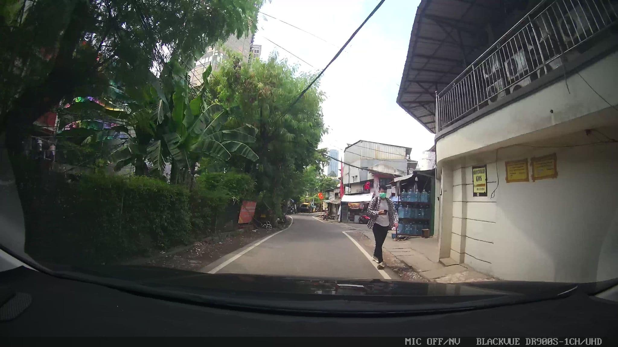 Street view near Fave Hotel Thamrin, Jakarta — © Kaart---FRONT (CC BY-SA · Mapillary)