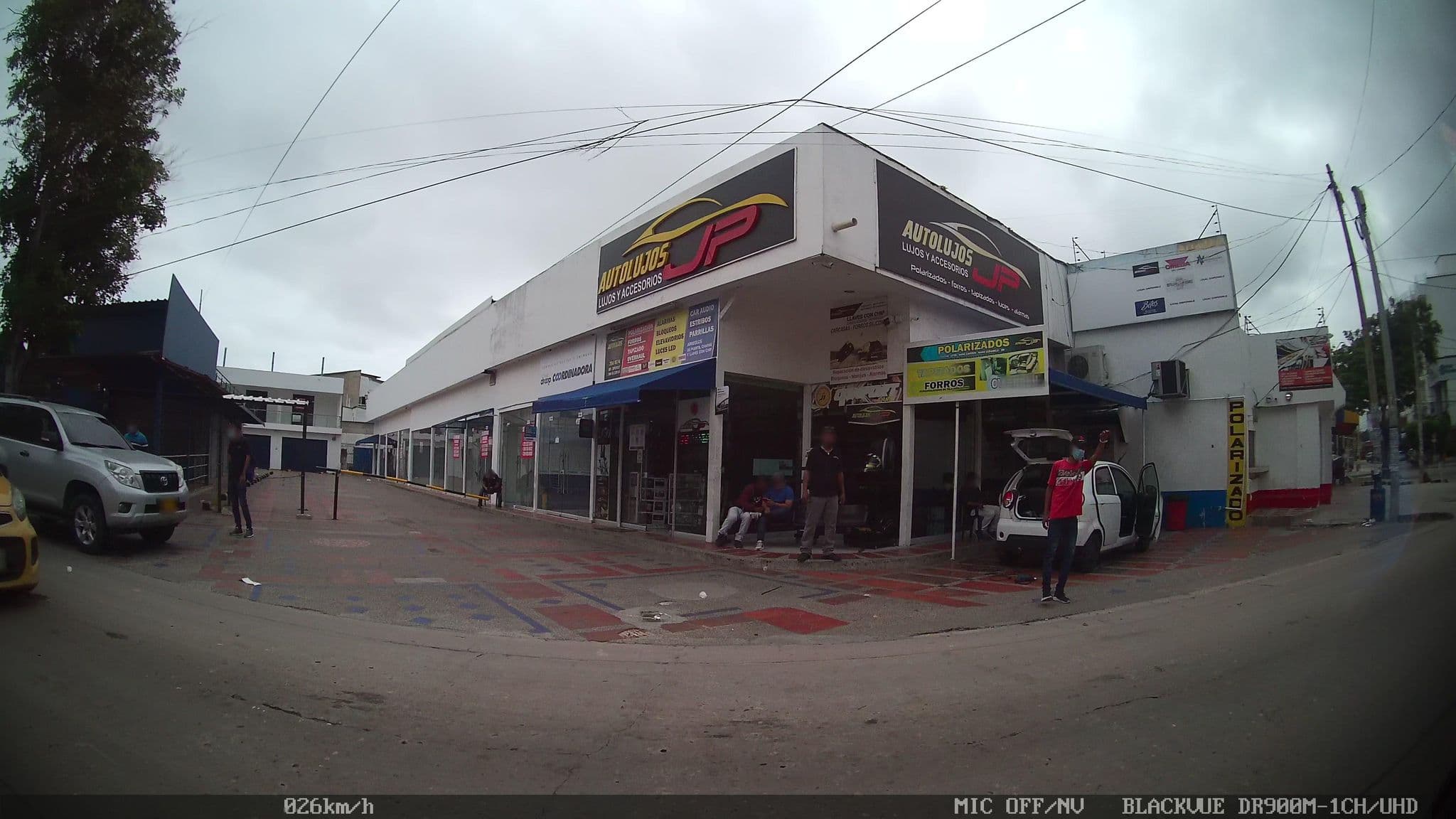 Street view near Aparta Hotel 44, Barranquilla — © kaart_2 (CC BY-SA · Mapillary)