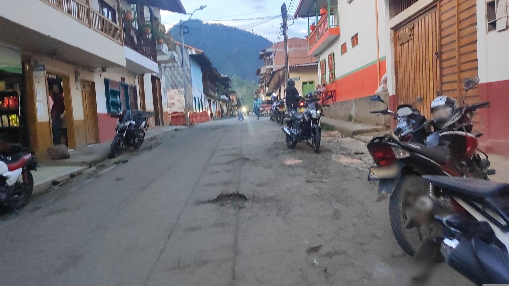 Street view near #8-45 Tornillo, Jardín — © JulySuarezUn (CC BY-SA · Mapillary)
