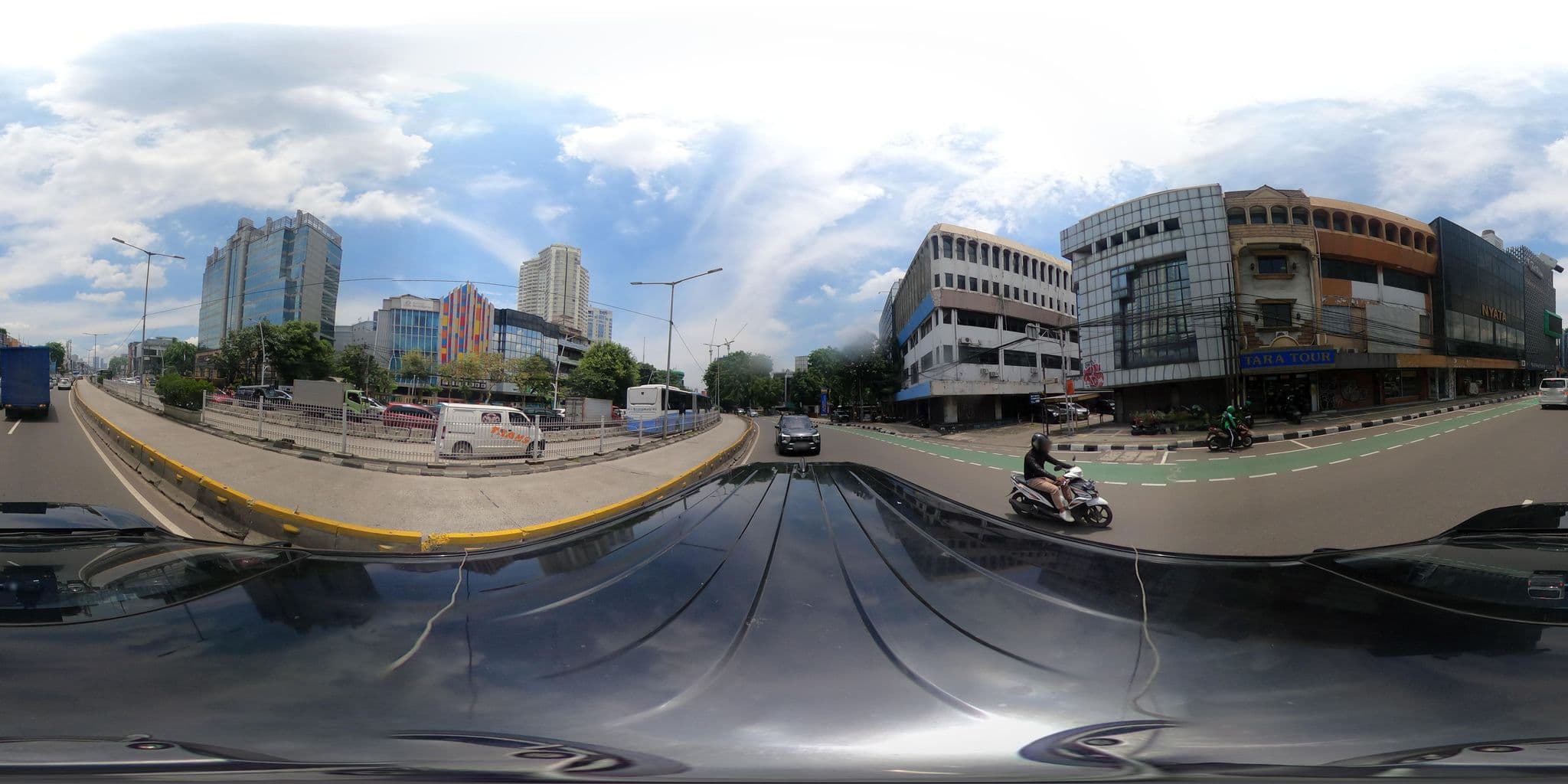 Street view near Bed & breakfast, Jakarta — © Kaart---360 (CC BY-SA · Mapillary)