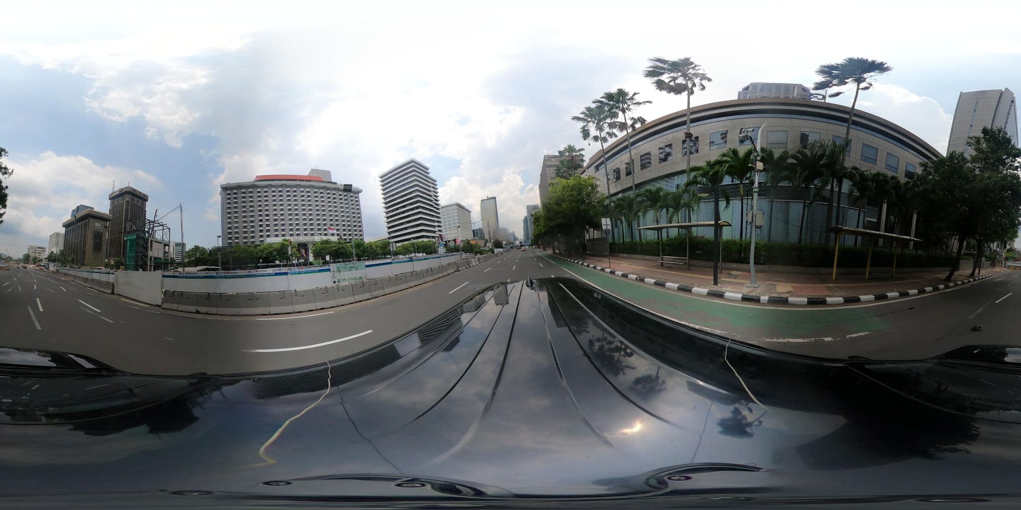 Street view near Sari pan pacifik hotel. 17th floor executive room, Jakarta — © Kaart---360 (CC BY-SA · Mapillary)