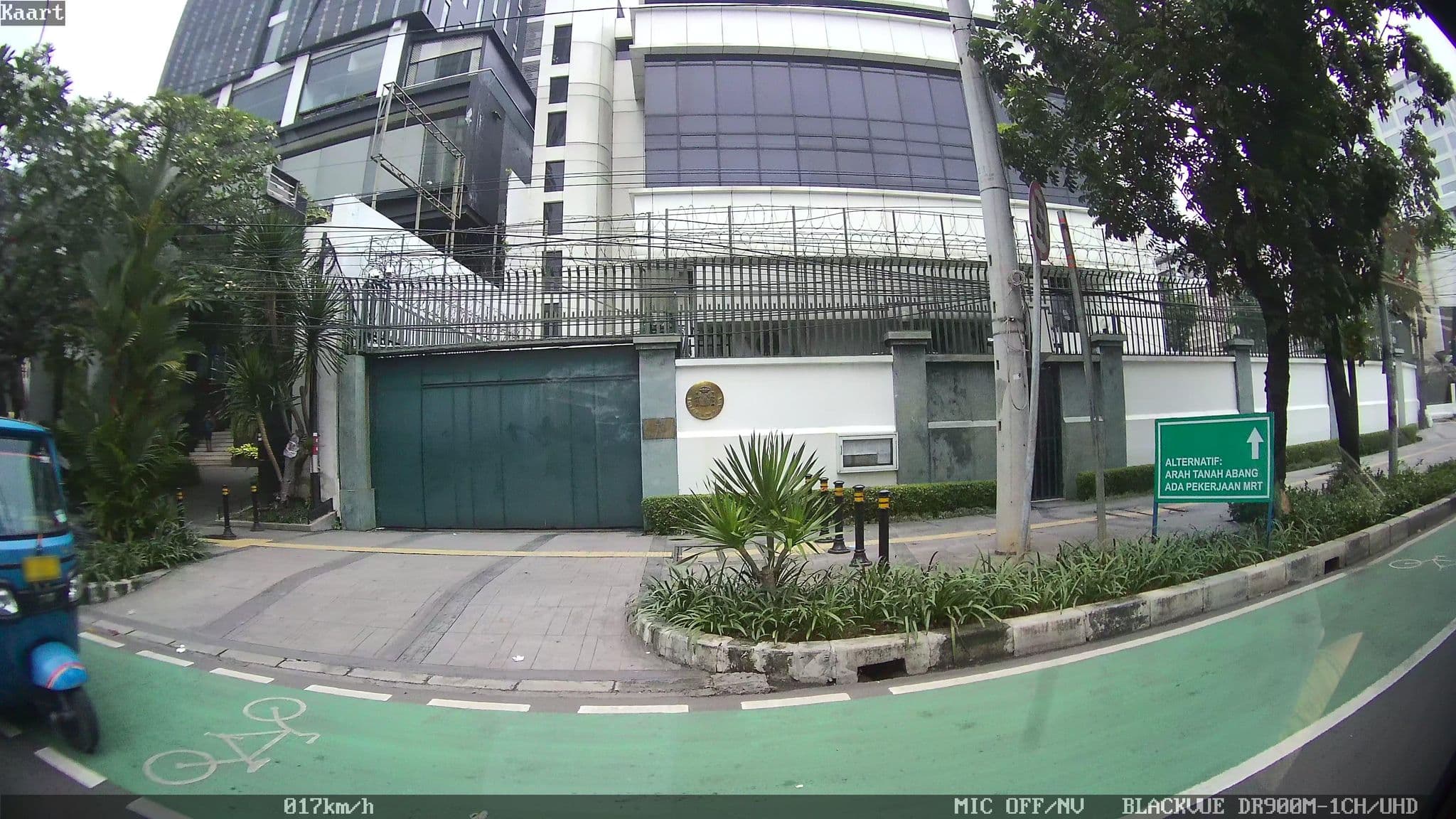 Street view near Lobby The Akmani Hotel, Jakarta — © kaart_1 (CC BY-SA · Mapillary)
