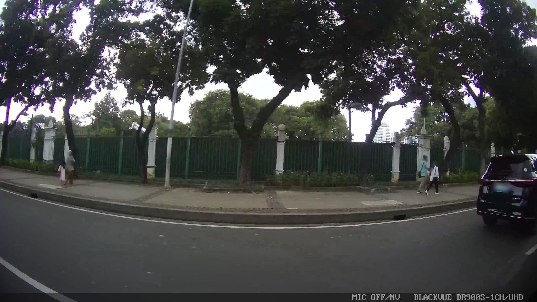 Street view near blis wayan hotel, Jakarta — © Kaart---LEFT (CC BY-SA · Mapillary)