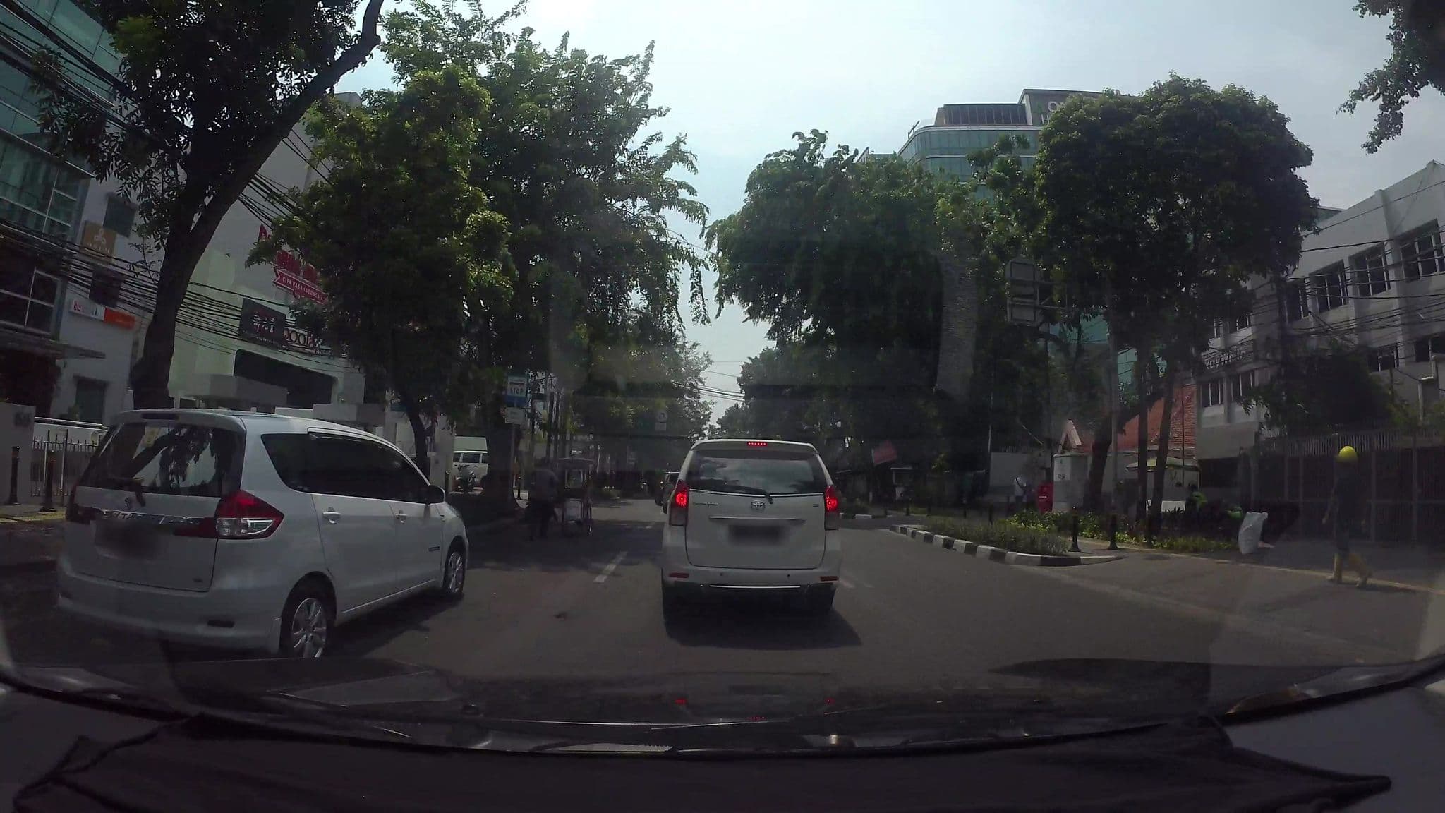Street view near cipta hotel, Jakarta — © kaart_3 (CC BY-SA · Mapillary)