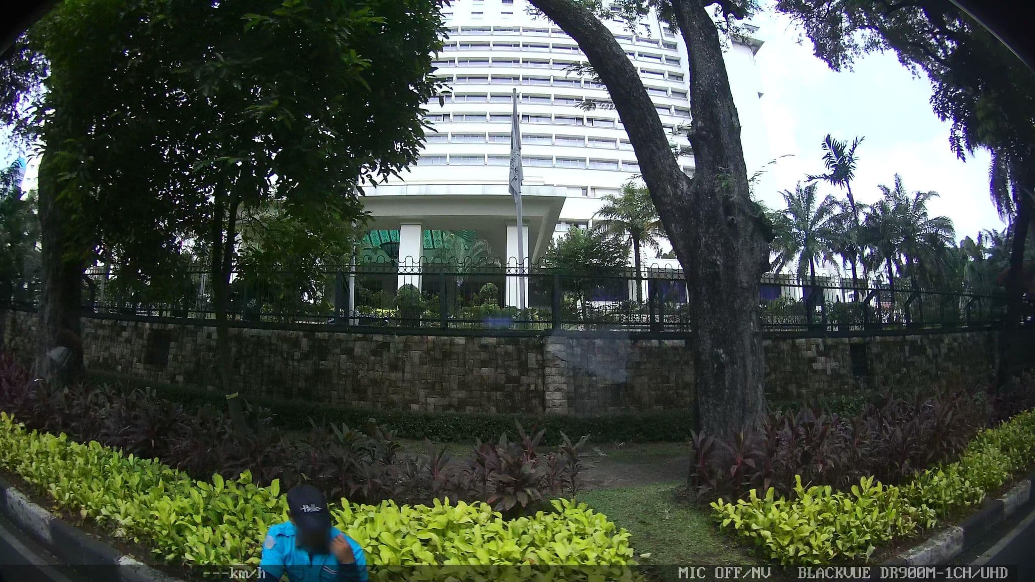 Street view near Room 1036, Jakarta — © kaart_1 (CC BY-SA · Mapillary)