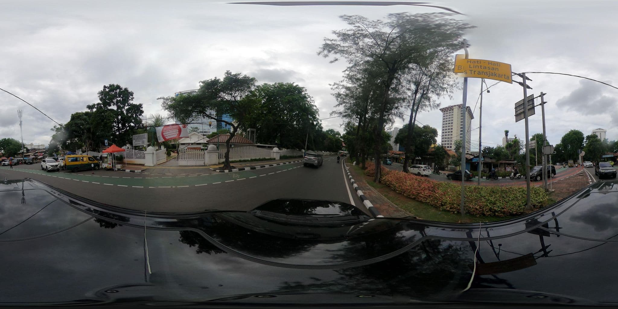 Street view near Hotel wisma juanda, Jakarta — © Kaart---360 (CC BY-SA · Mapillary)