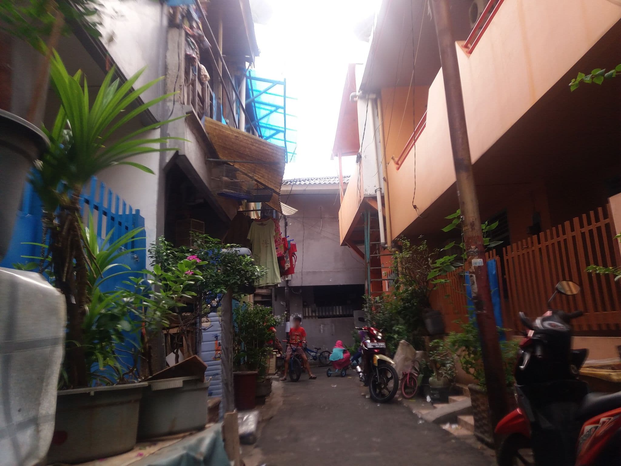 Street view near TASYA's messy room :}, Jakarta — © derry (CC BY-SA · Mapillary)