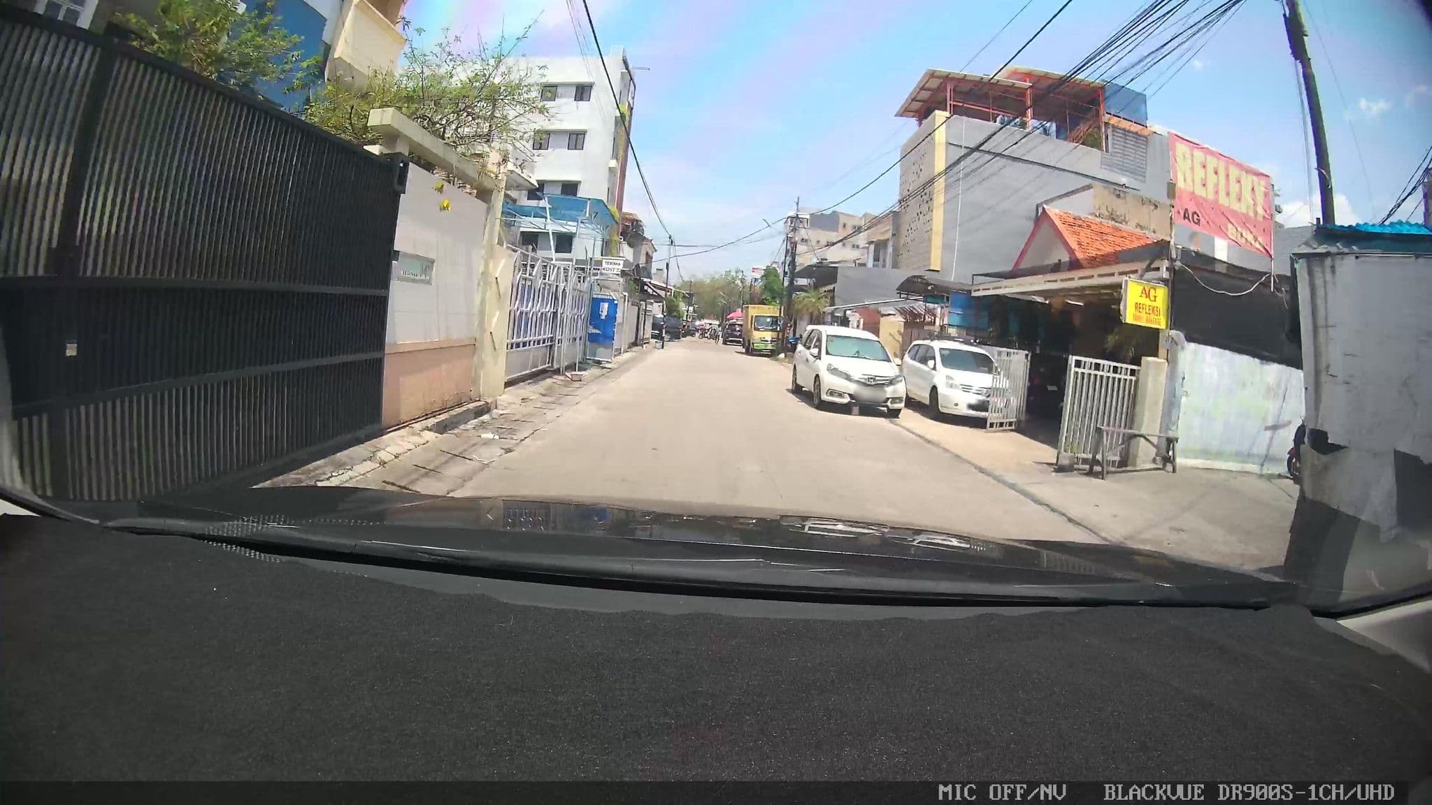 Street view near DATE Gajah Mada, Jakarta — © Kaart---FRONT (CC BY-SA · Mapillary)