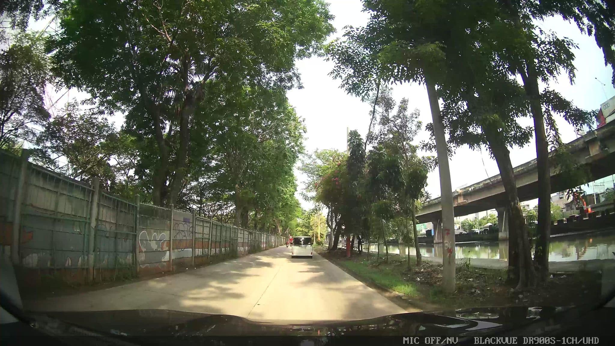 Street view near "Discovery Hotel @Ancol, Jakarta", Jakarta — © Kaart---FRONT (CC BY-SA · Mapillary)