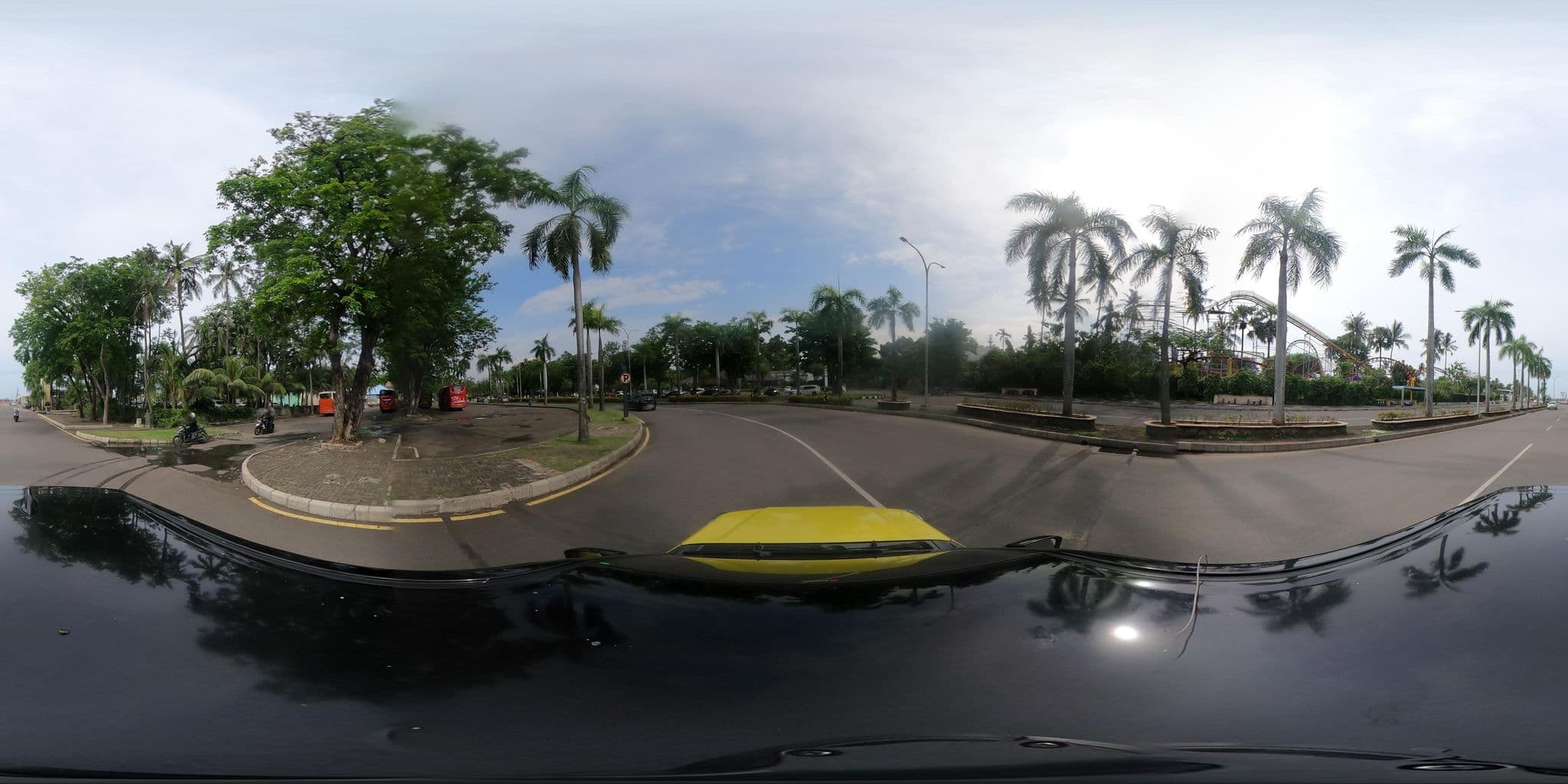 Street view near Hotel ARYADUTA Jakarta, Jakarta — © Kaart---360 (CC BY-SA · Mapillary)