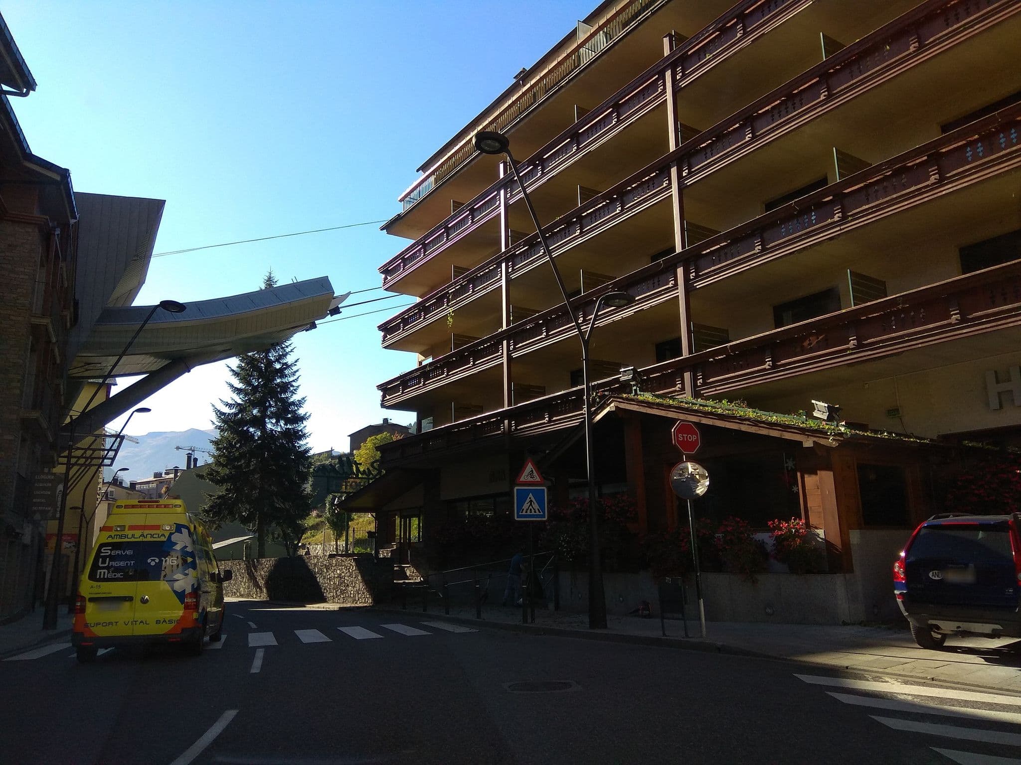 Street view near Hotel Rutllan, la Massana — © egofer (CC BY-SA · Mapillary)