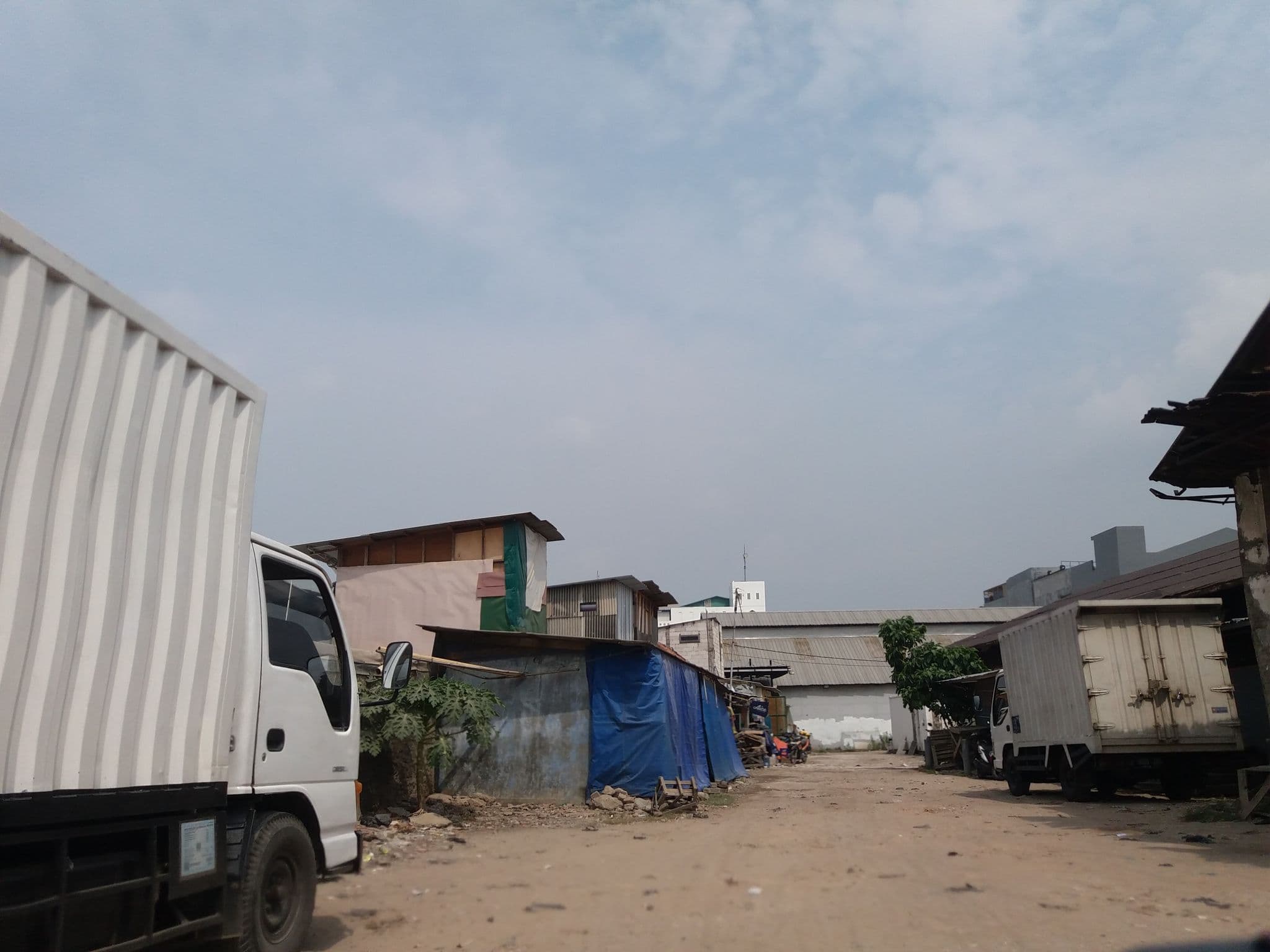 Street view near Hotel Gran Nikita Prabumulih, Jakarta — © derry (CC BY-SA · Mapillary)