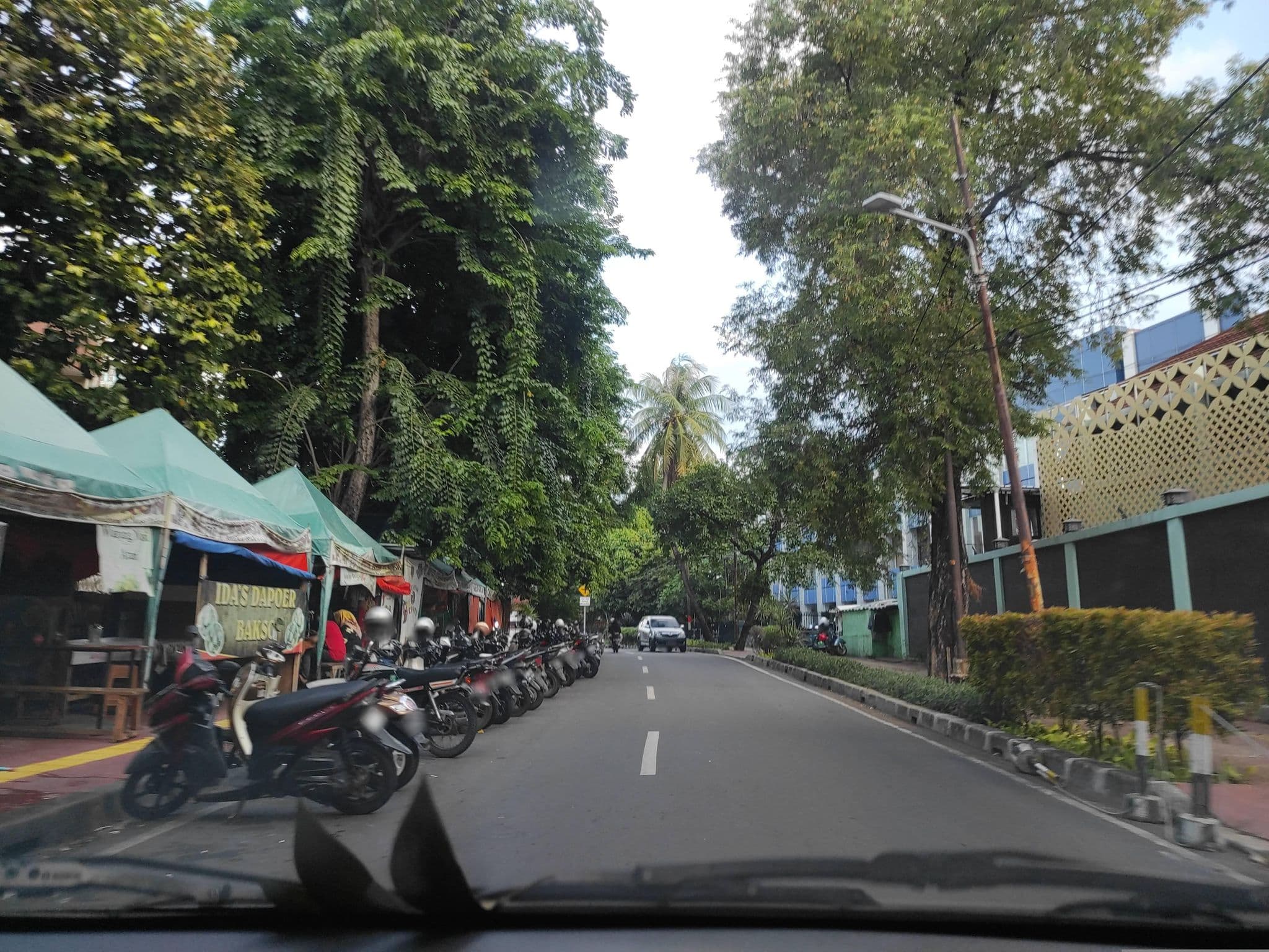 Street view near Wisma P.H.I. Cempaka Putih Jakarta Pusat, Jakarta — © rifqistick (CC BY-SA · Mapillary)