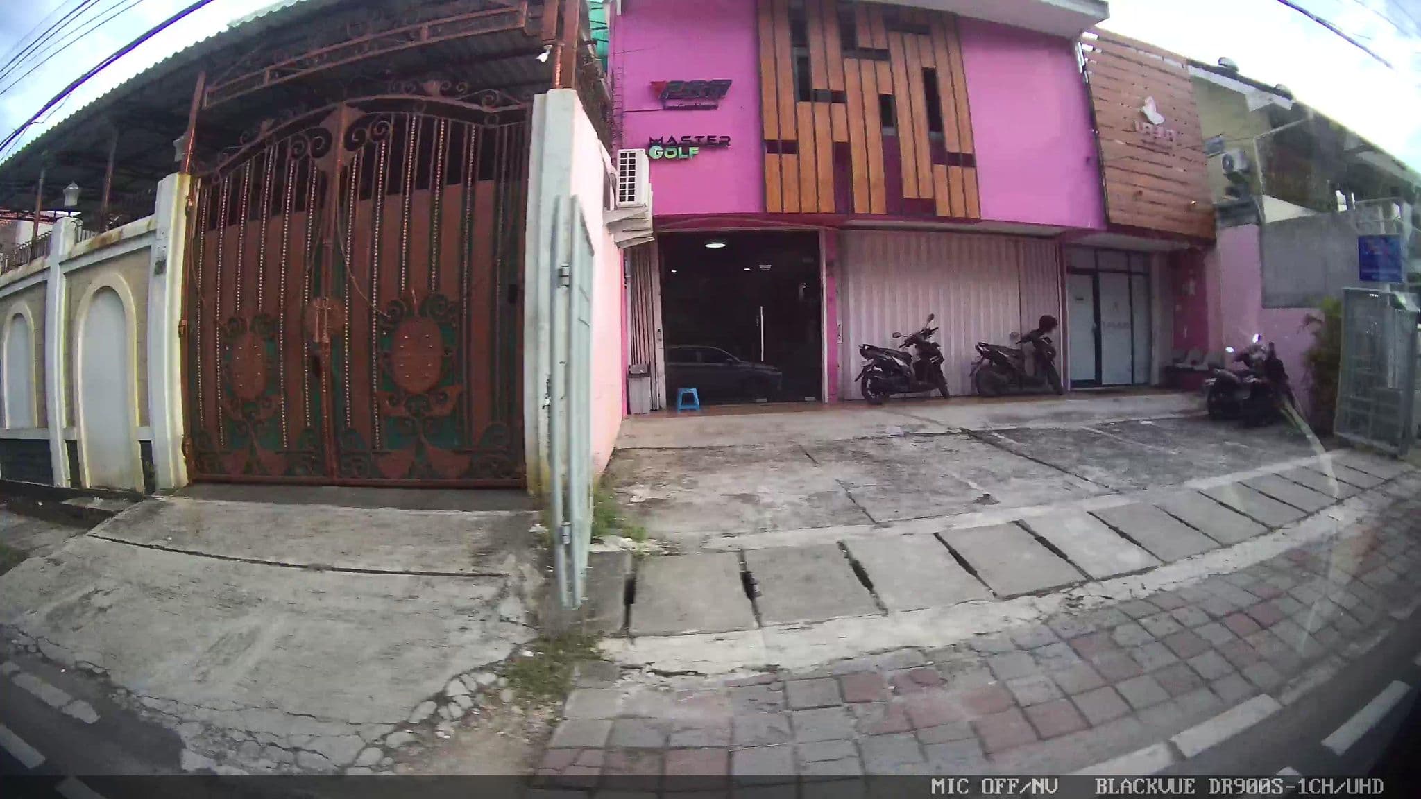 Street view near Wisma Yekapepe Kyai Maja 25, Jakarta — © Kaart---LEFT (CC BY-SA · Mapillary)
