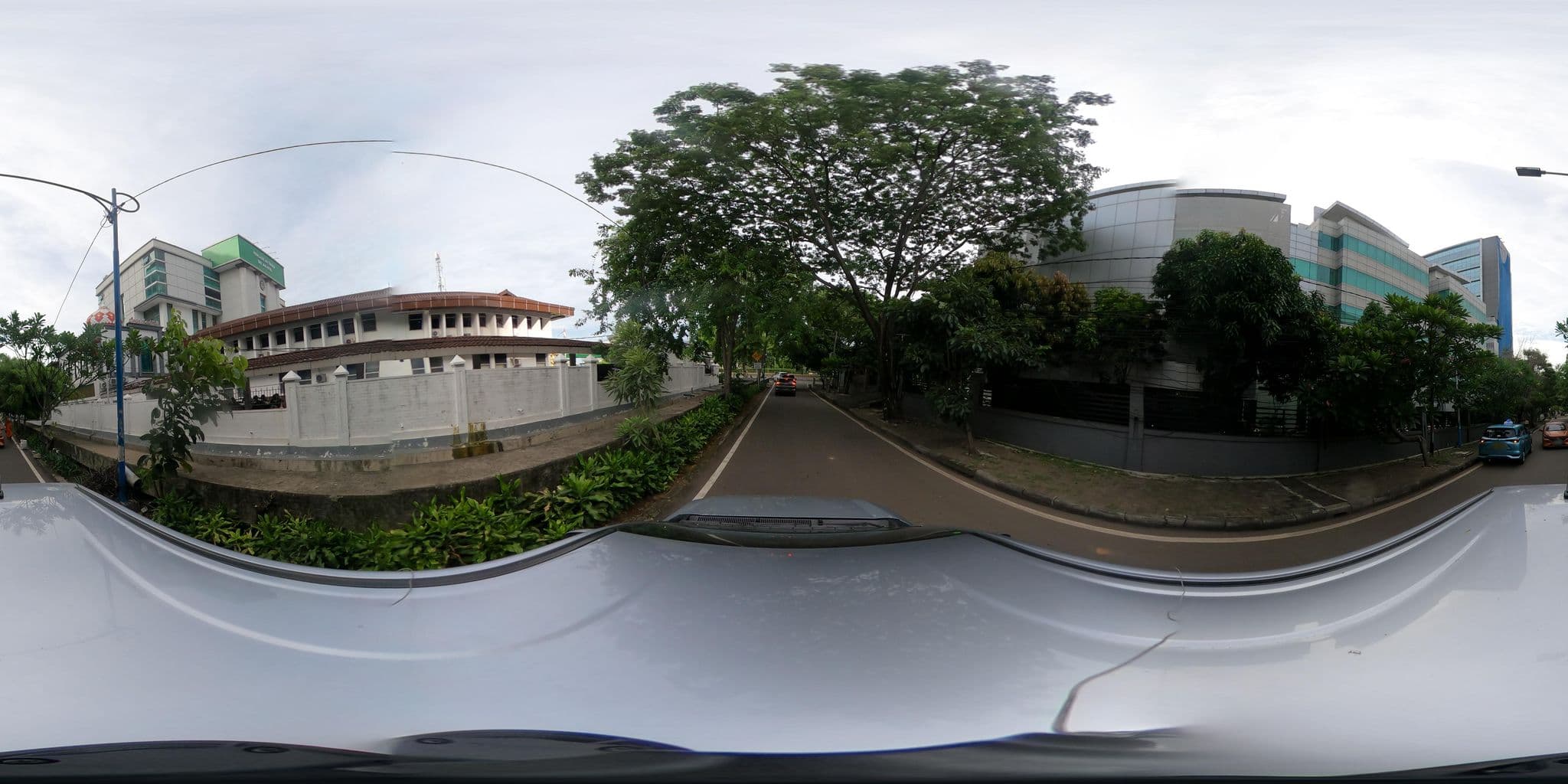 Street view near Grand Cempaka Jakarta Hotel, Jakarta — © Kaart---360 (CC BY-SA · Mapillary)