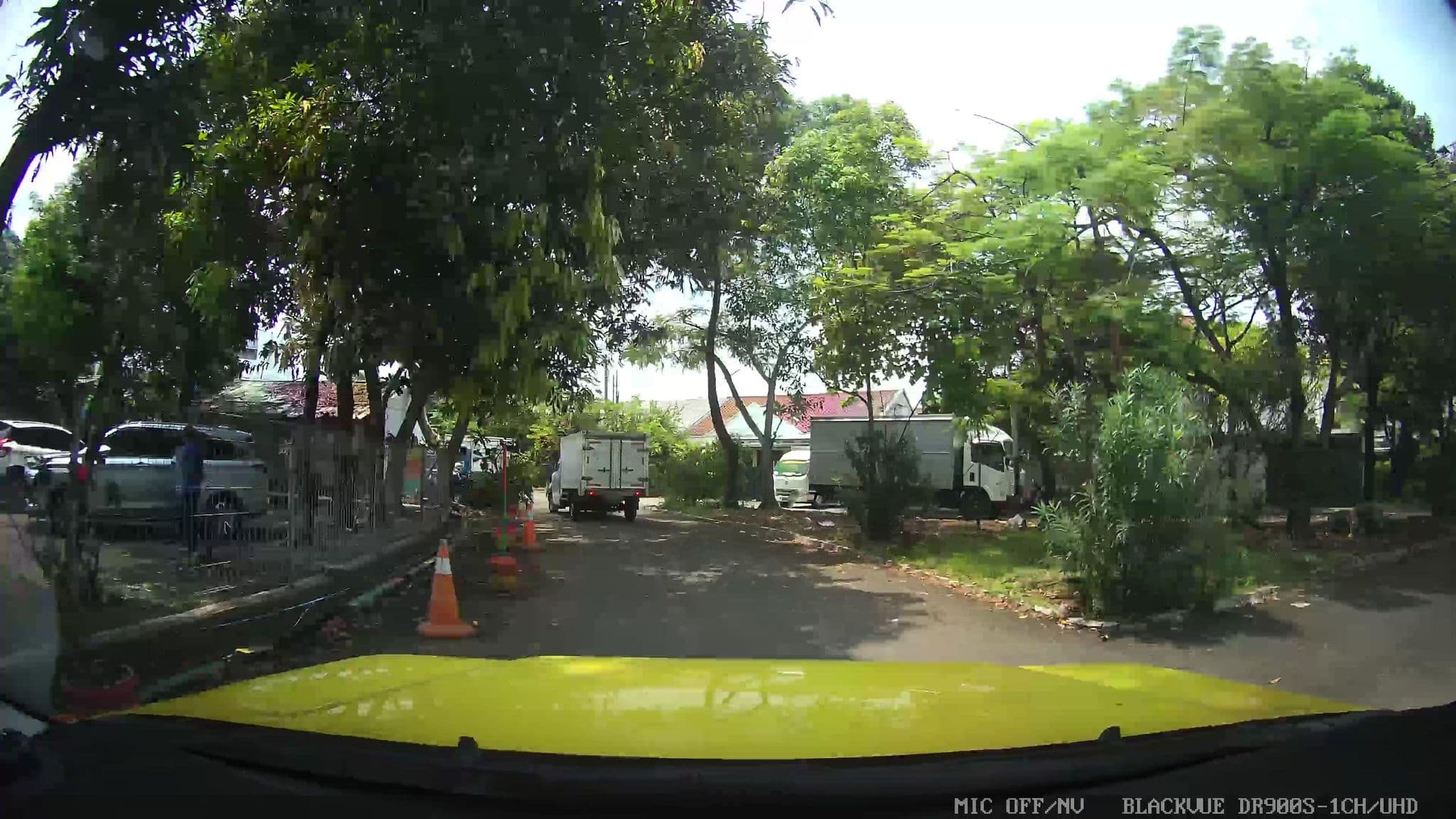 Street view near Kamar (9) Hotel AP I Kemayoran, Jakarta — © Kaart---FRONT (CC BY-SA · Mapillary)