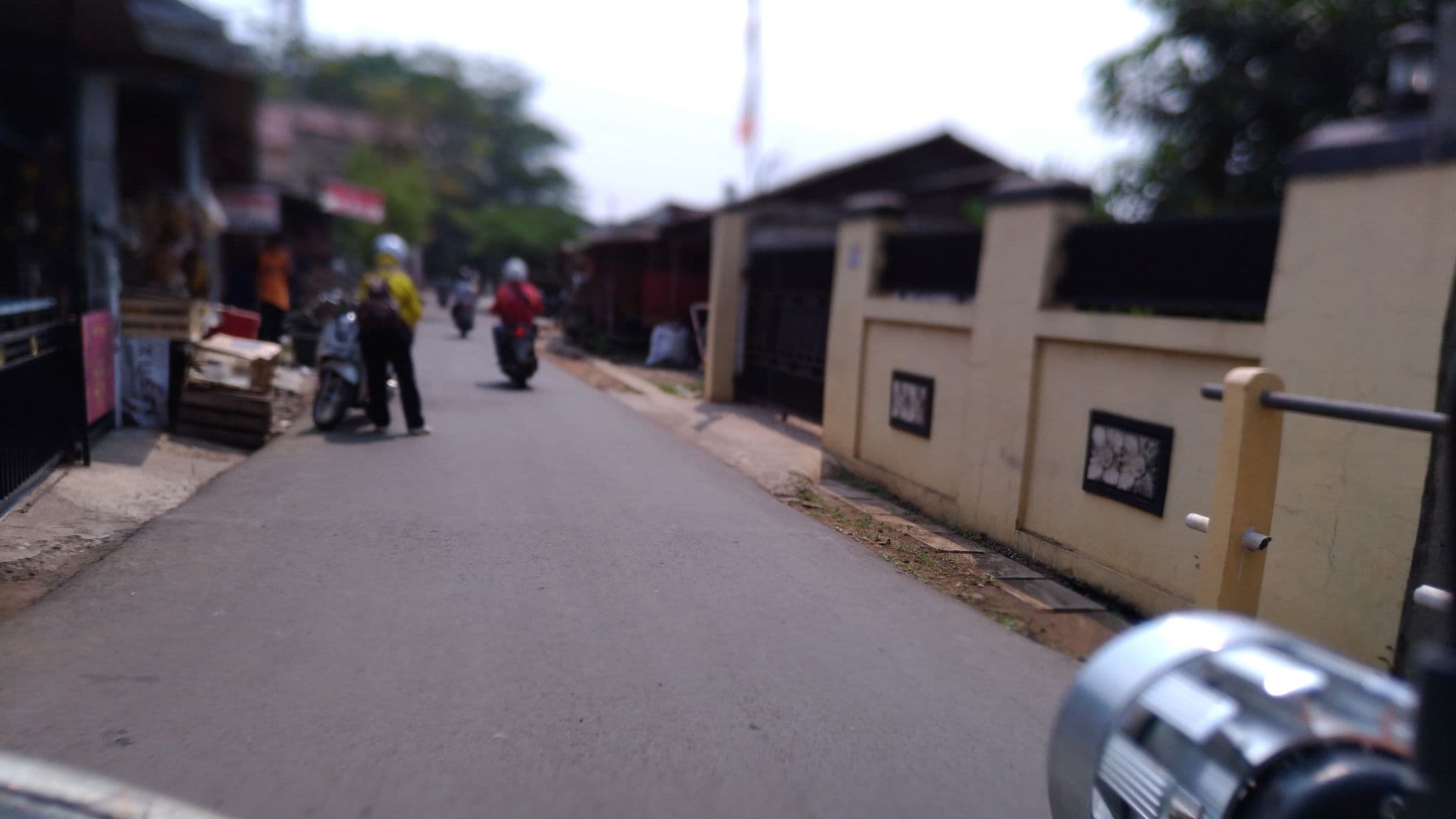 Street view near Hotel d'art bandung, Cileungsir — © berryalf (CC BY-SA · Mapillary)