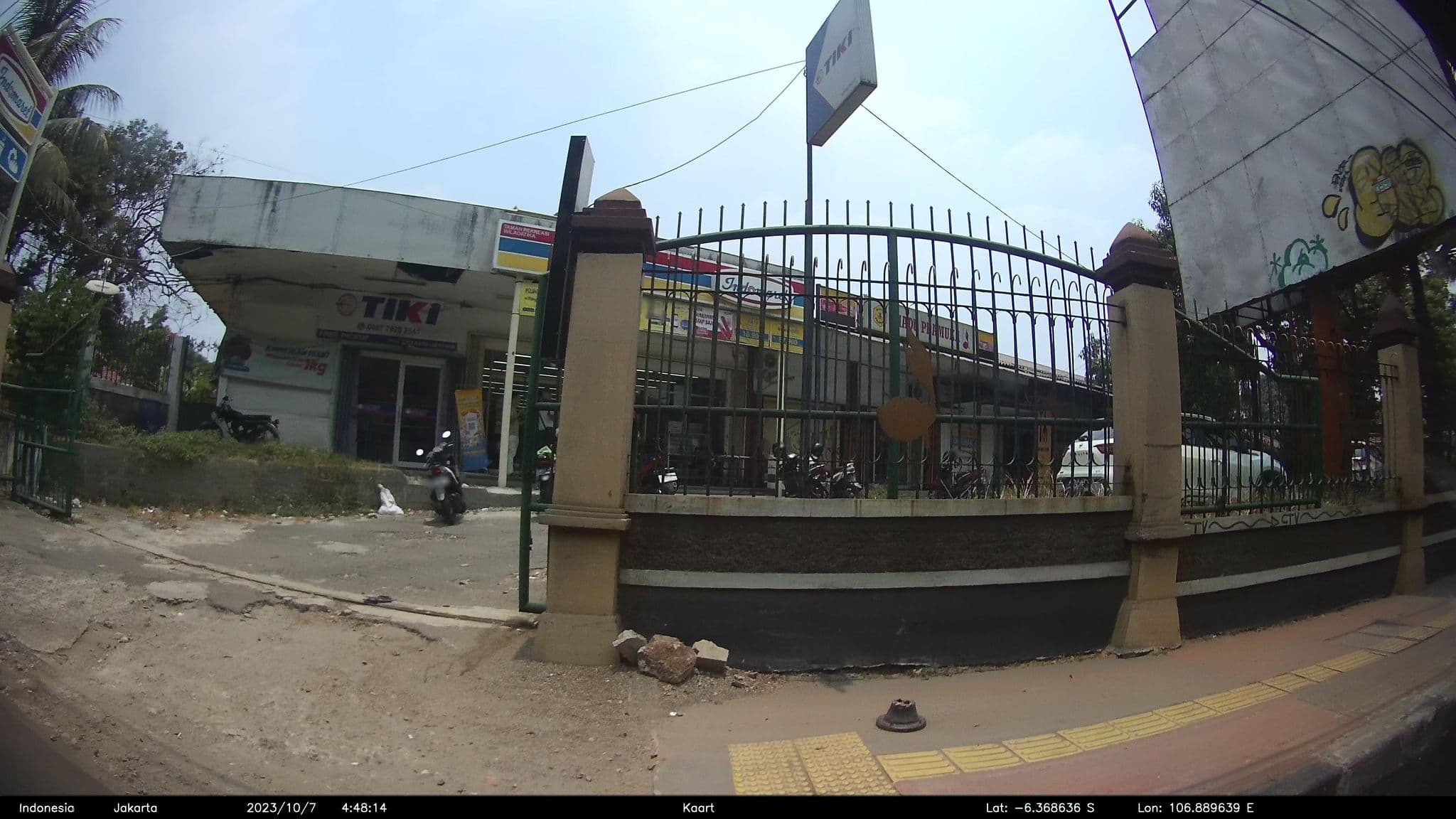 Street view near Grand USSU Hotel, Cileungsir — © kaart_2 (CC BY-SA · Mapillary)