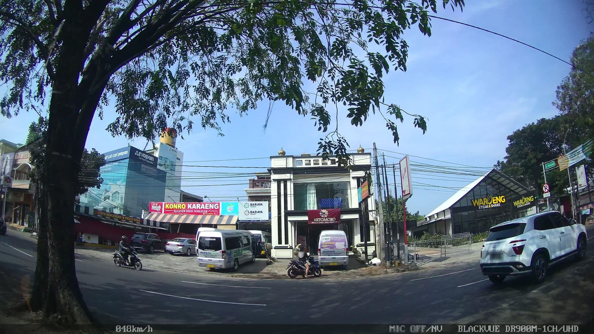 Street view near Novotel London, Cileungsir — © kaart5 (CC BY-SA · Mapillary)