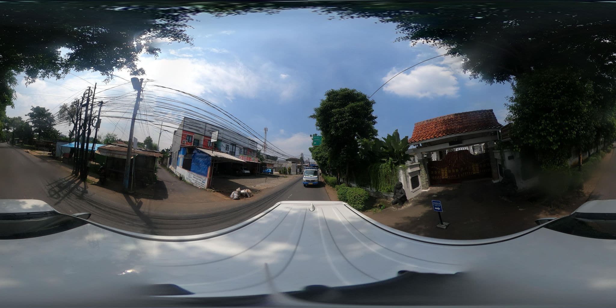 Street view near Rumahkita Srimanganti (Guest House), Depok — © kaart_360 (CC BY-SA · Mapillary)