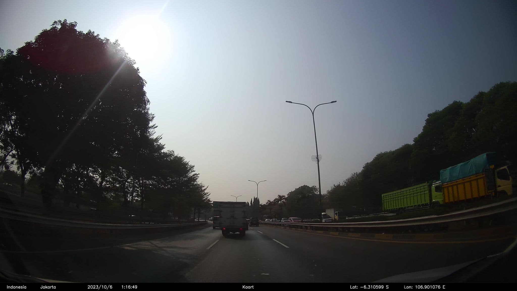 Street view near Odde's room, Cileungsir — © kaart5 (CC BY-SA · Mapillary)
