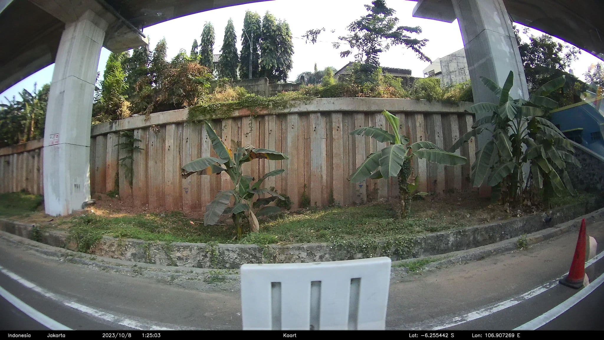 Street view near Parklane Hotel, Jakarta — © kaart_2 (CC BY-SA · Mapillary)