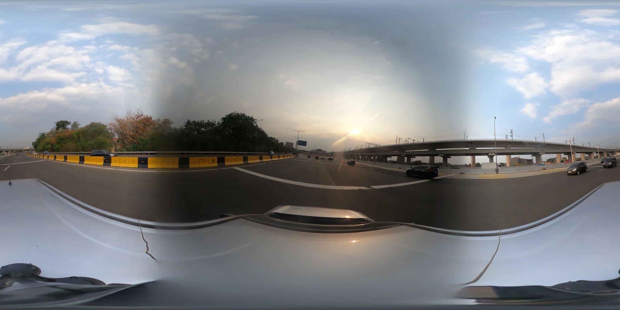 Street view near Win Hotel, Jakarta — © kaart5 (CC BY-SA · Mapillary)